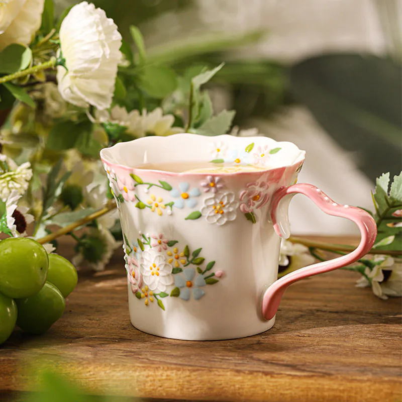 3D-Embossed-Flower-Ceramic-Coffee-Tea-Mug-with-Heart-Shaped-Handle06.webp