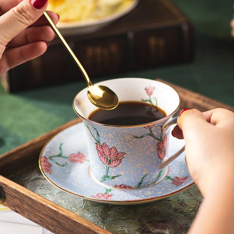 Chic-Tulip-Floral-Ceramic-Afternoon-Tea-Milk-Coffee-Cup-Saucer-Set-Gift05.webp
