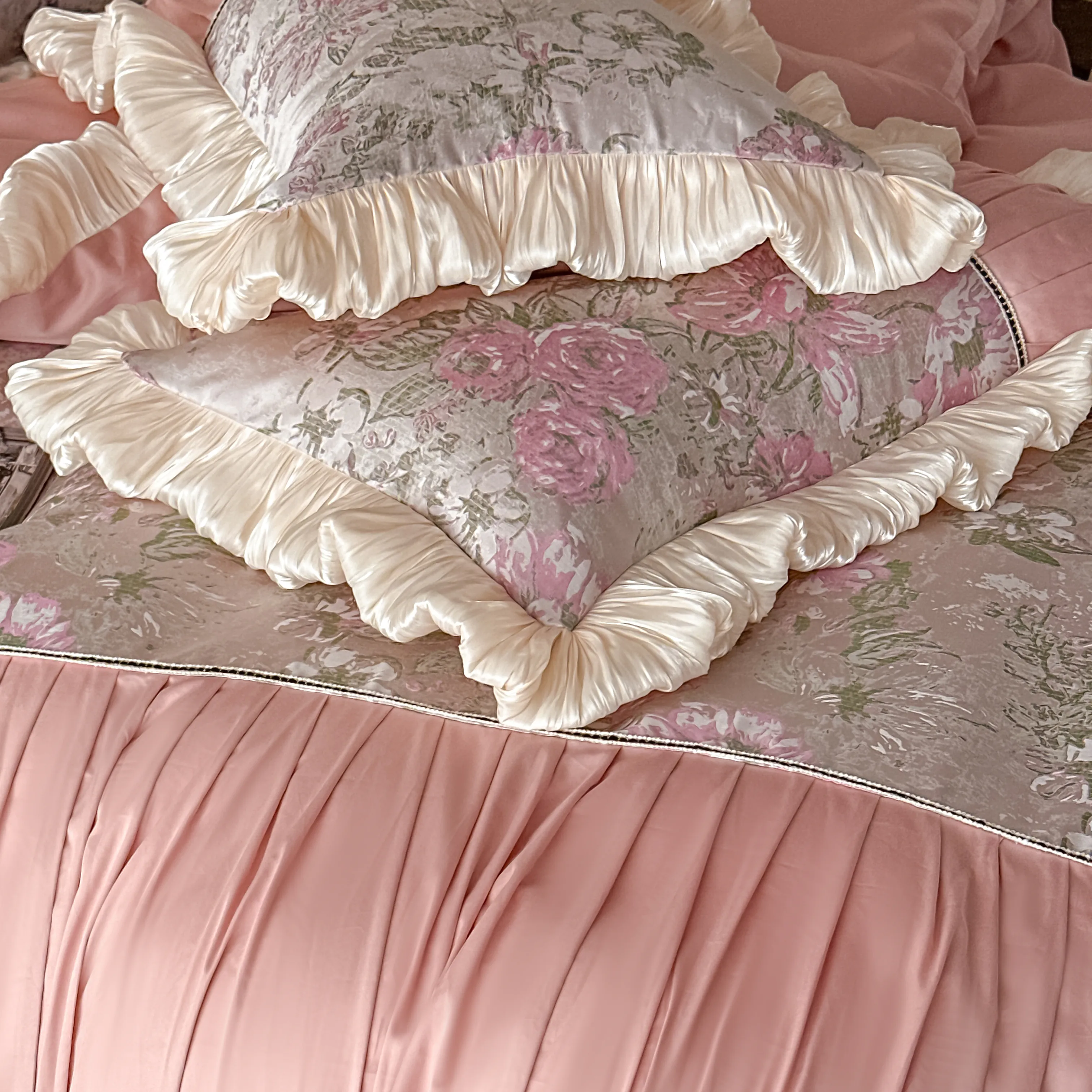 Classical Oil Painting 60S Jacquard Peony Patchwork Ruffle Duvet Cover Set06 Classical Oil Painting 60S Jacquard Peony Patchwork Ruffle Duvet Cover Set06