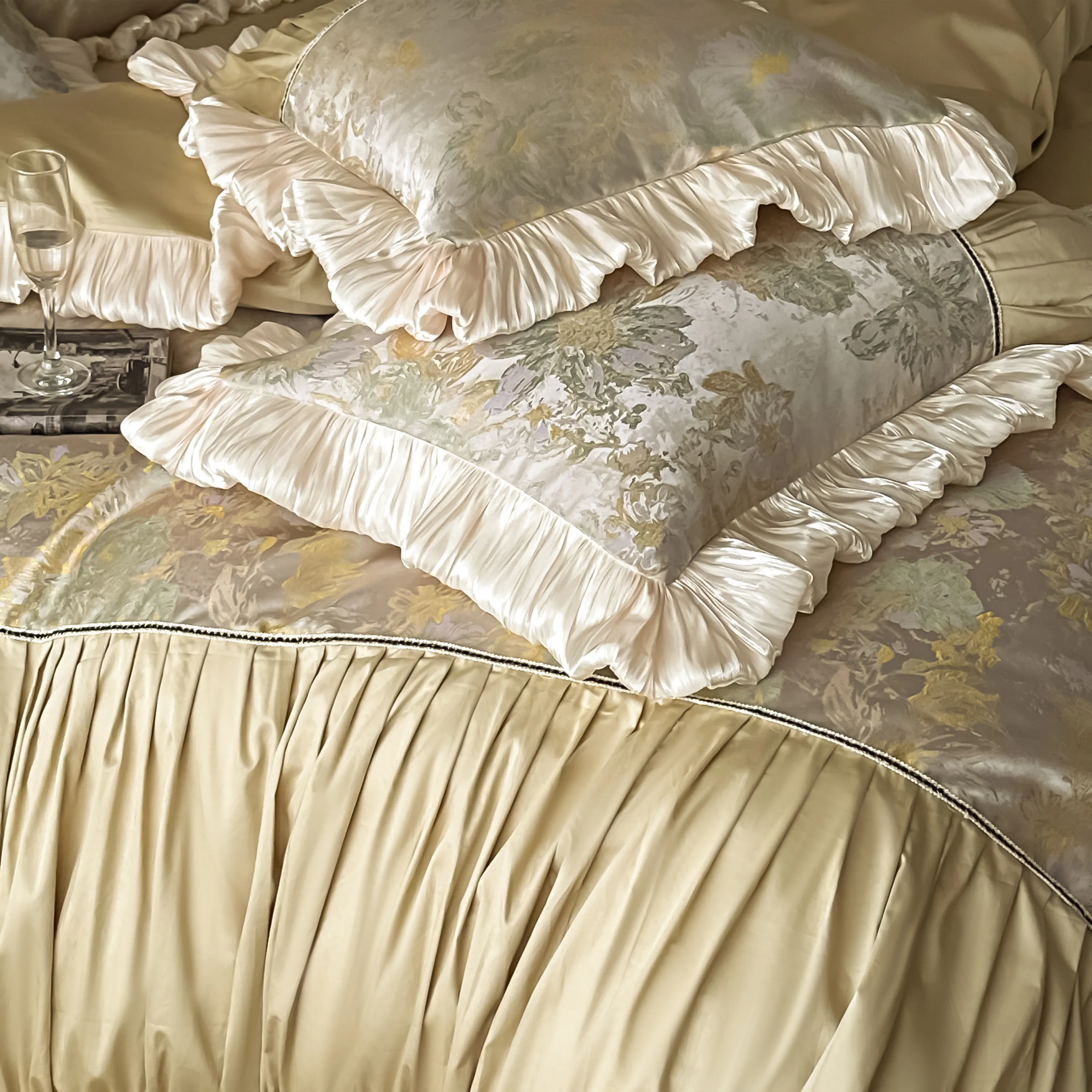 Classical Oil Painting 60S Jacquard Peony Patchwork Ruffle Duvet Cover Set12 Classical Oil Painting 60S Jacquard Peony Patchwork Ruffle Duvet Cover Set12