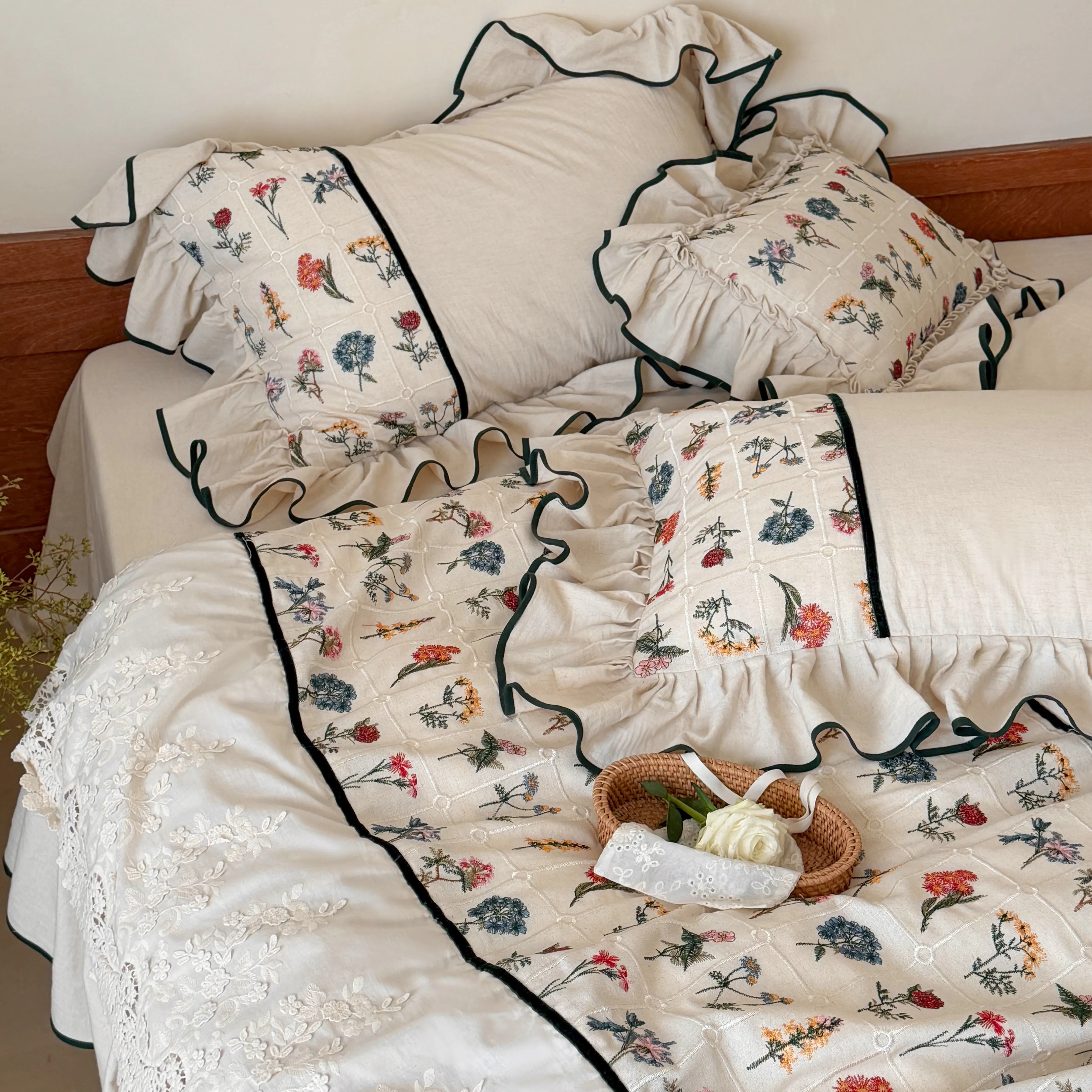 Country Botanical Cotton Linen Floral Embroidered Lace Ruffle Bedding Set12 Country Botanical Cotton Linen Floral Embroidered Lace Ruffle Bedding Set12