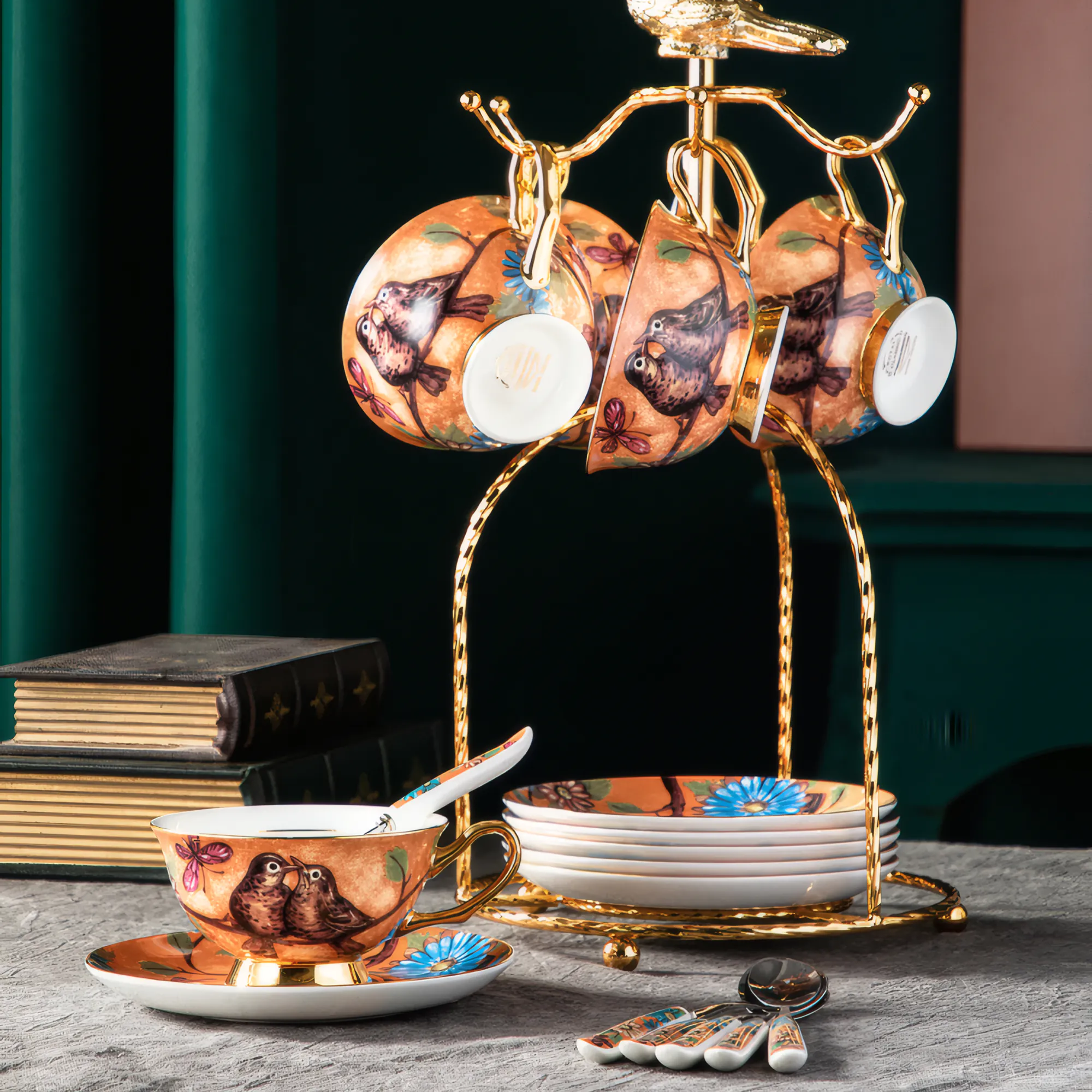 Elegant-European-Bone-China-Coffee-Cup-Saucer-Set-Housewarming-Gift04.webp