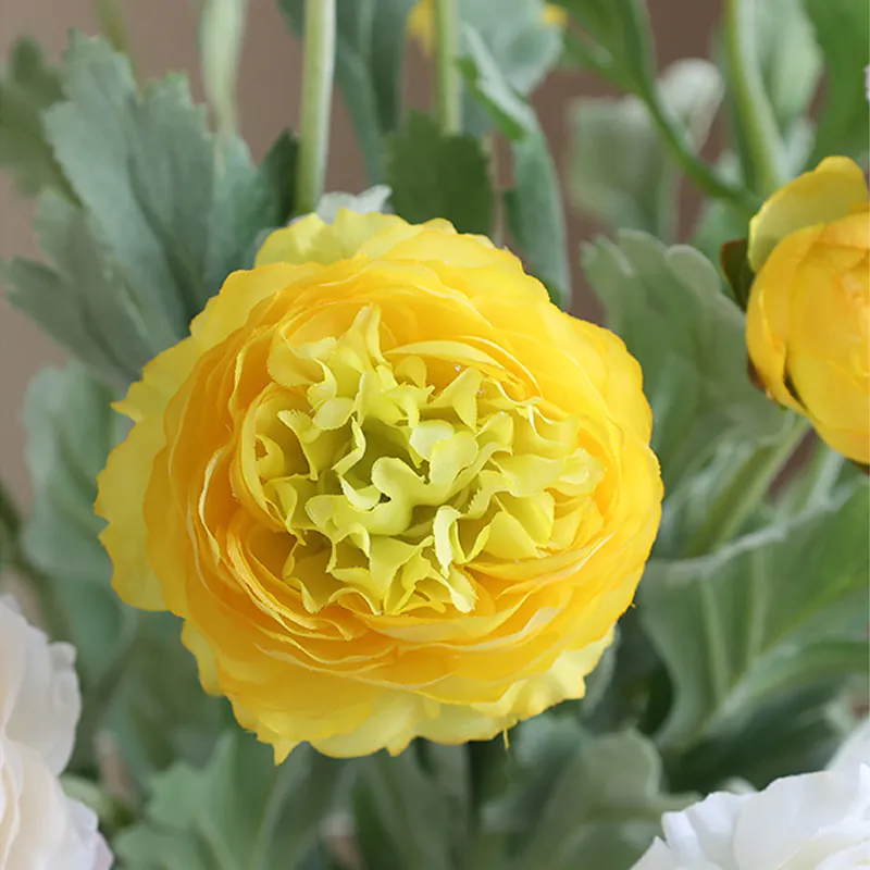 Elegant-Faux-Land-Lotus-Peony-Fake-Flowers-Bouquet09.webp