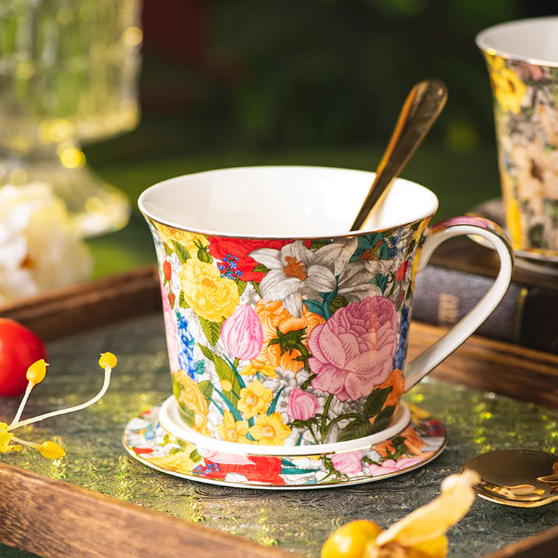 Exquisite-Floral-Ceramic-Breakfast-Cup-Milk-Coffee-Tea-Mug-with-Lid04.webp