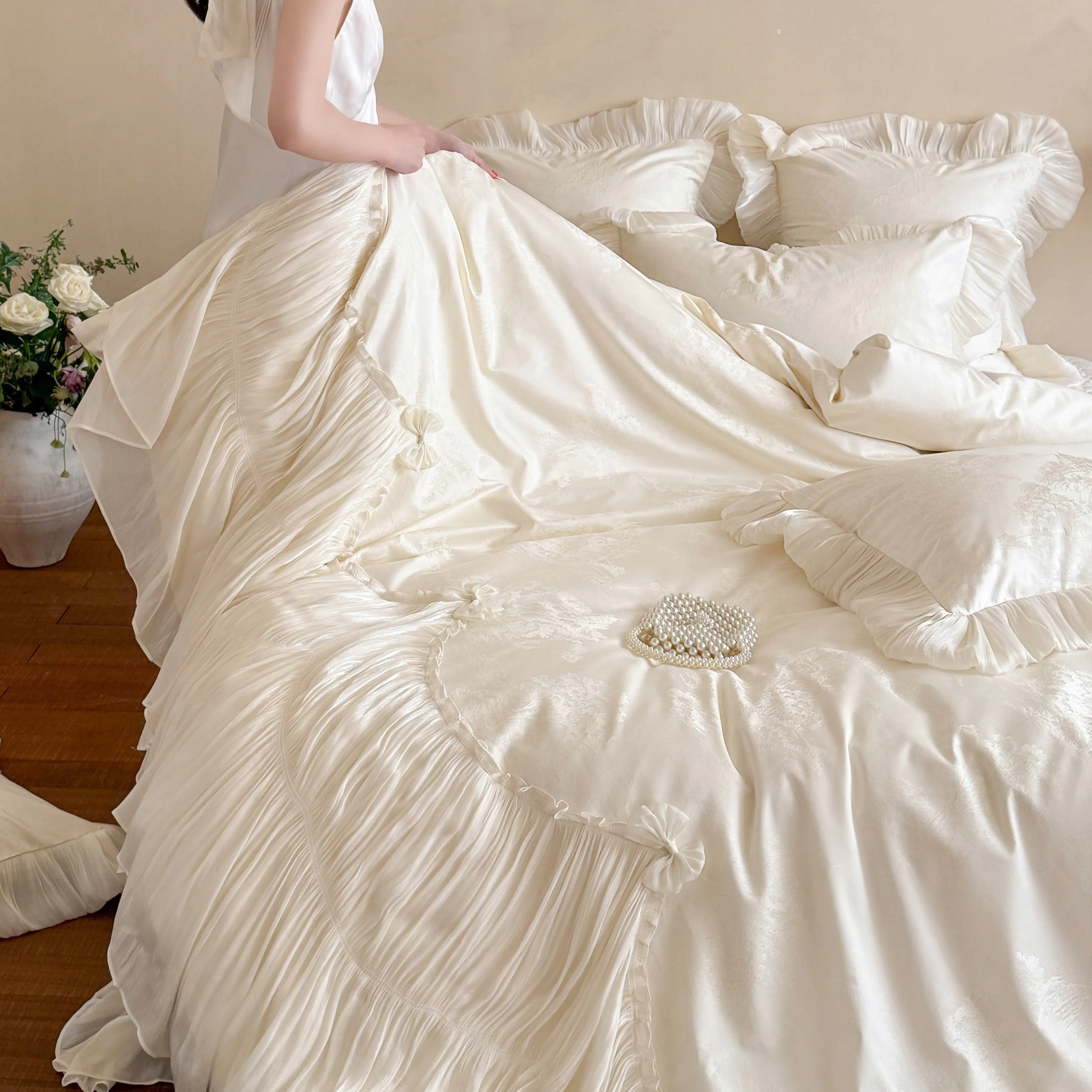 Luxurious Vintage 100s Double-Ply Long-Staple Cotton Ruffled Bedding Set15 Luxurious Vintage 100s Double Ply Long Staple Cotton Ruffled Bedding Set15