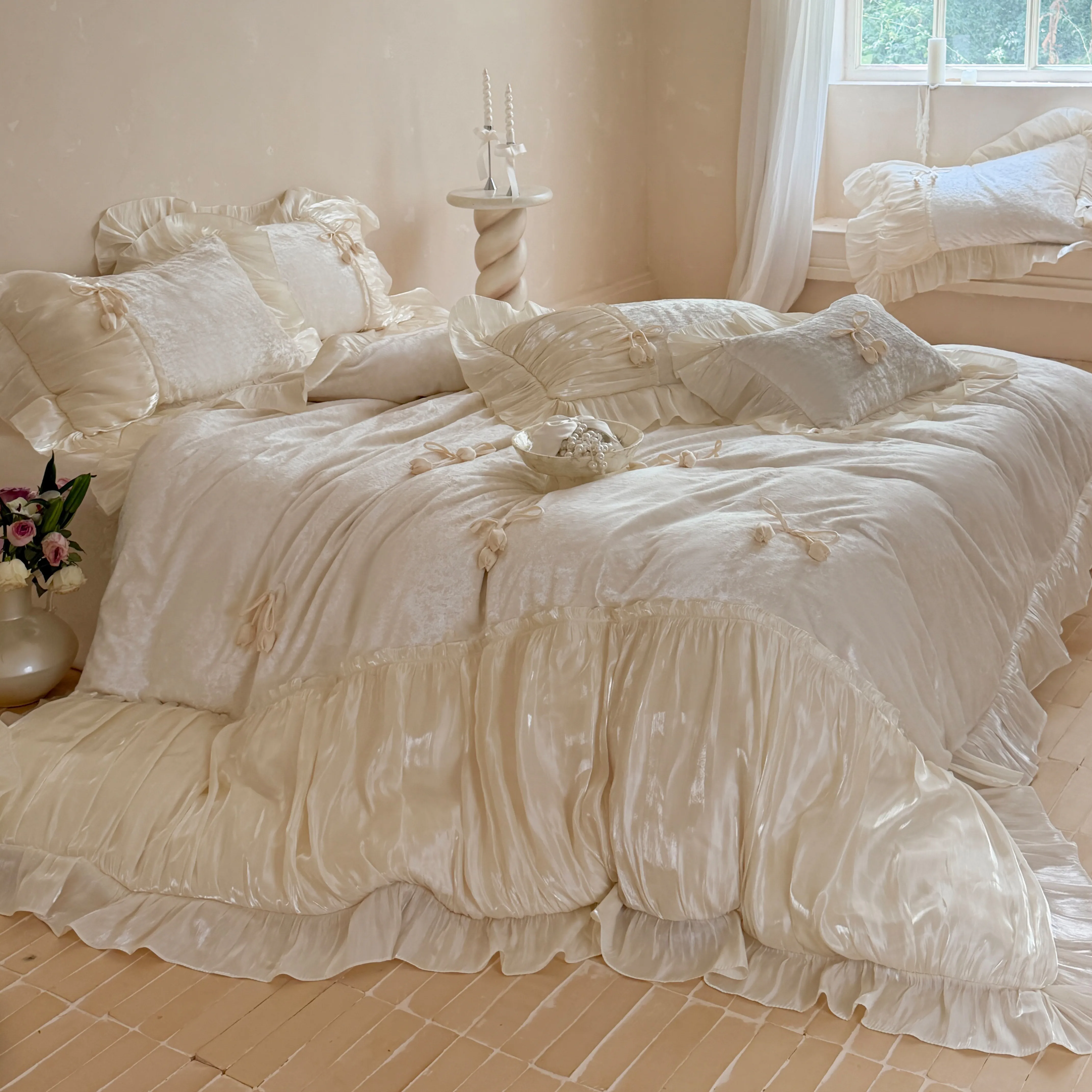 Luxury 380g Cloud Matte Milk Velvet 3D Tulip Bows Ruffle Lace Bedding Set02