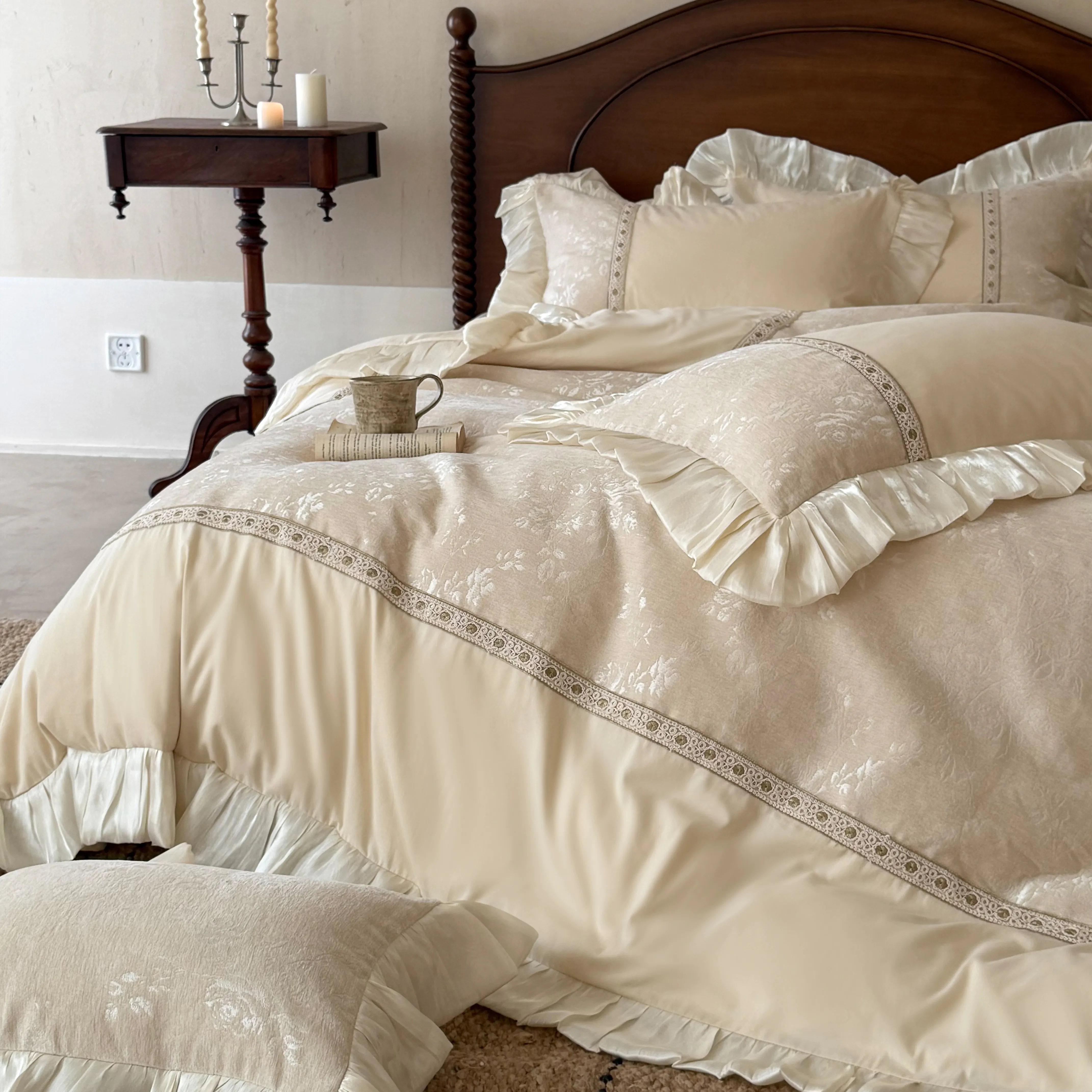 Luxury Cream Floral Jacquard Chenille Soft Brushed Cotton Quilt Cover Set05 Luxury Cream Floral Jacquard Chenille Soft Brushed Cotton Quilt Cover Set05