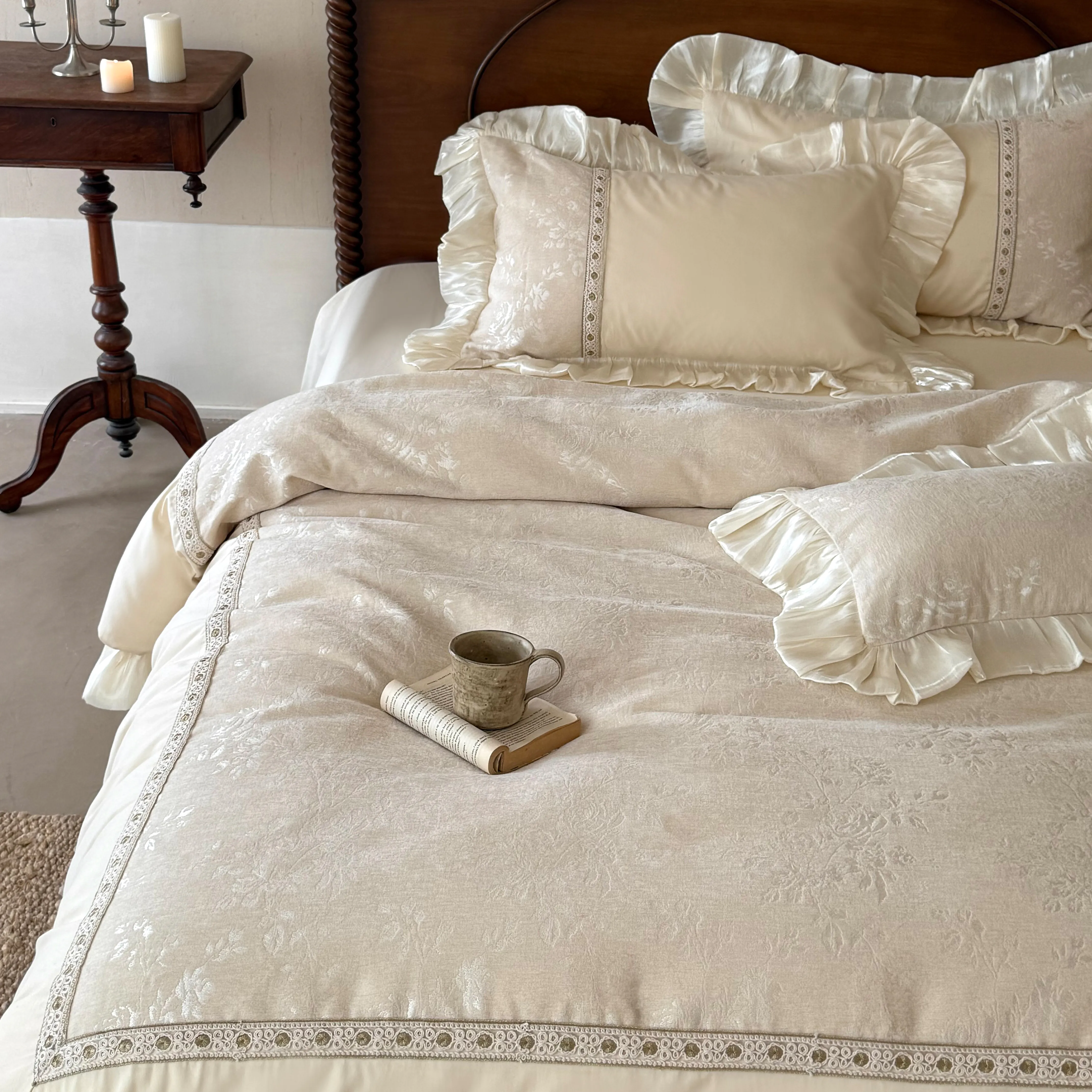 Luxury Cream Floral Jacquard Chenille Soft Brushed Cotton Quilt Cover Set10 Luxury Cream Floral Jacquard Chenille Soft Brushed Cotton Quilt Cover Set10