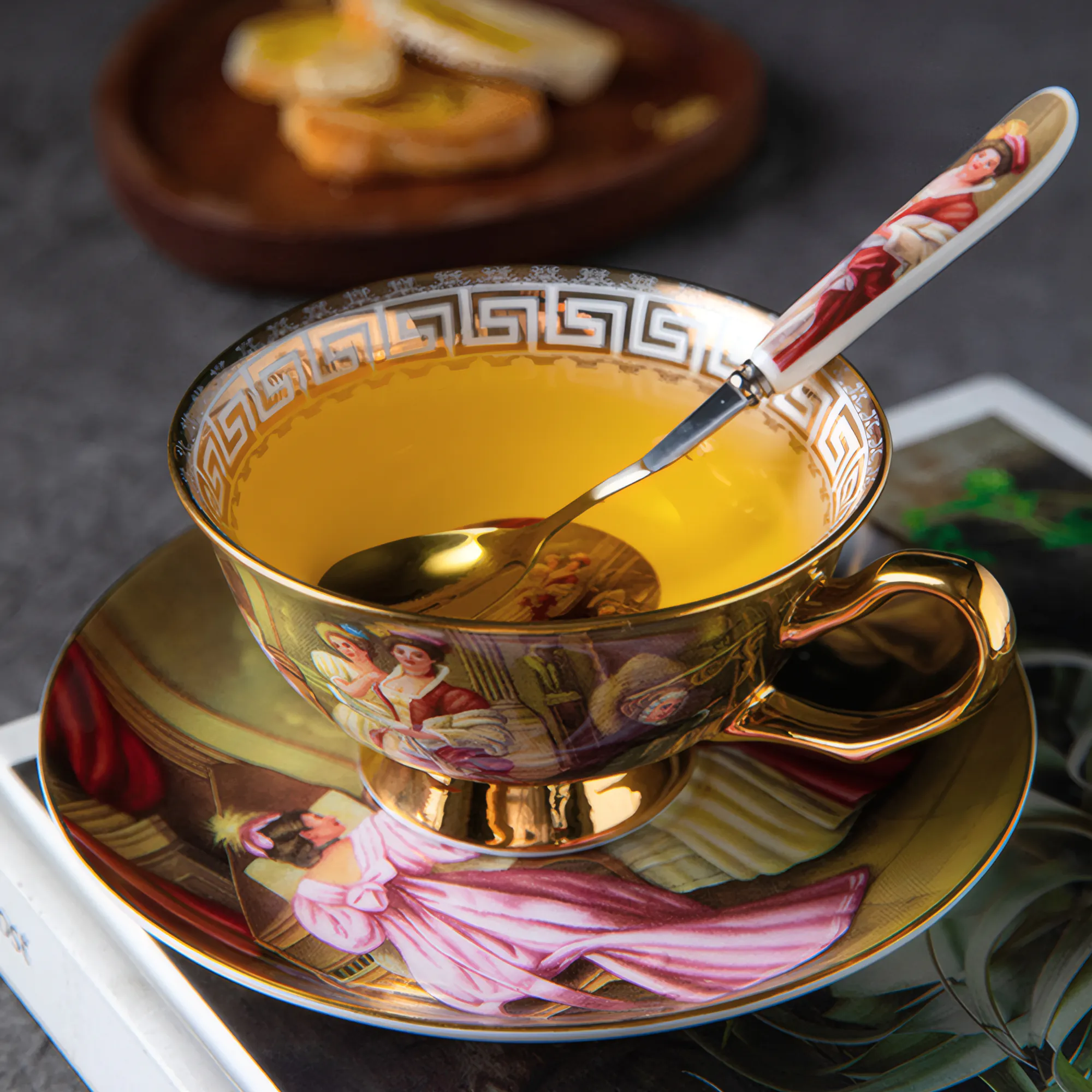 Retro-Royal-Style-Bone-China-Flower-Afternoon-Tea-Coffee-Cup-Saucer-Set06.webp