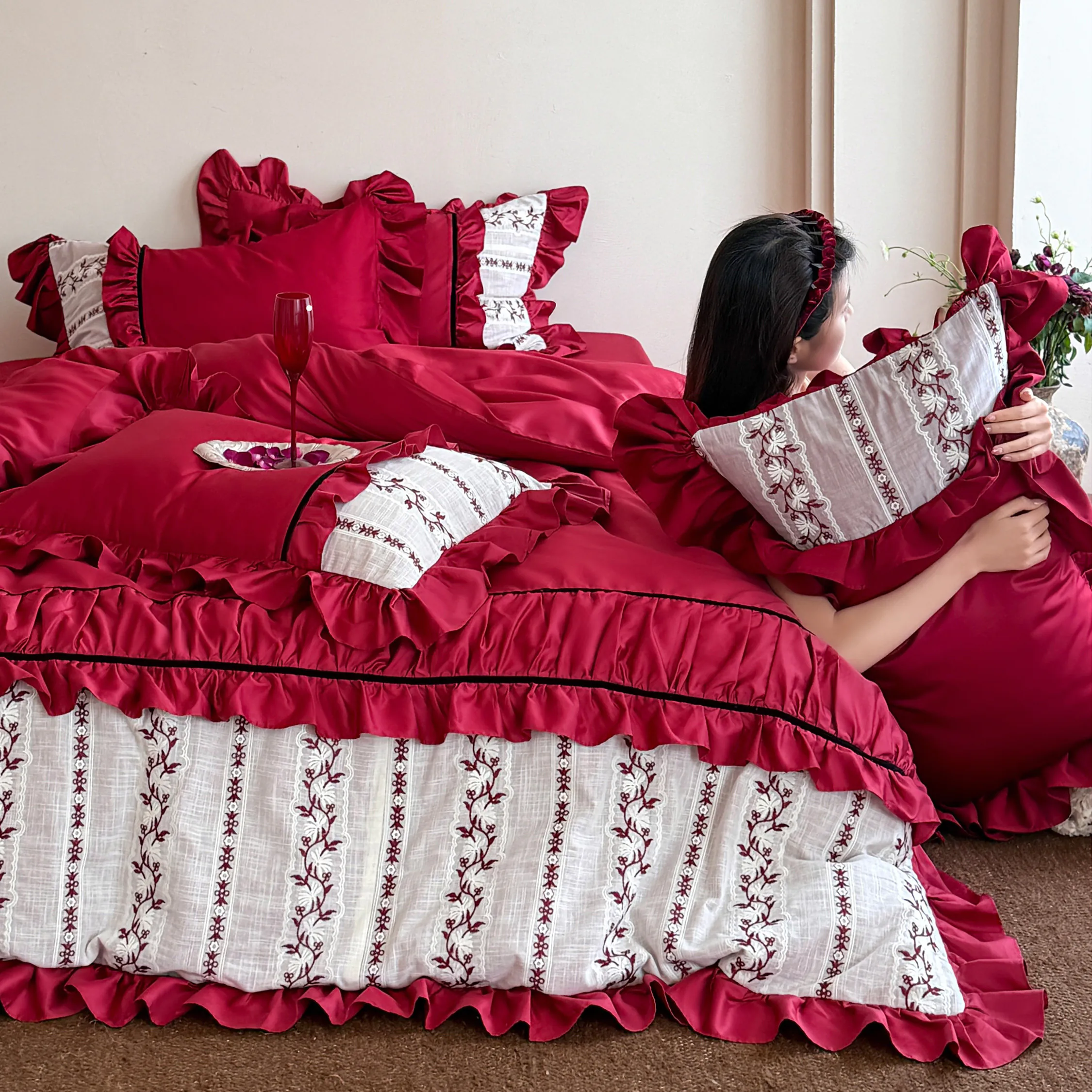 Romantic Crimson Vine Embroidered Long Staple Cotton Ruffle Duvet Cover Set02