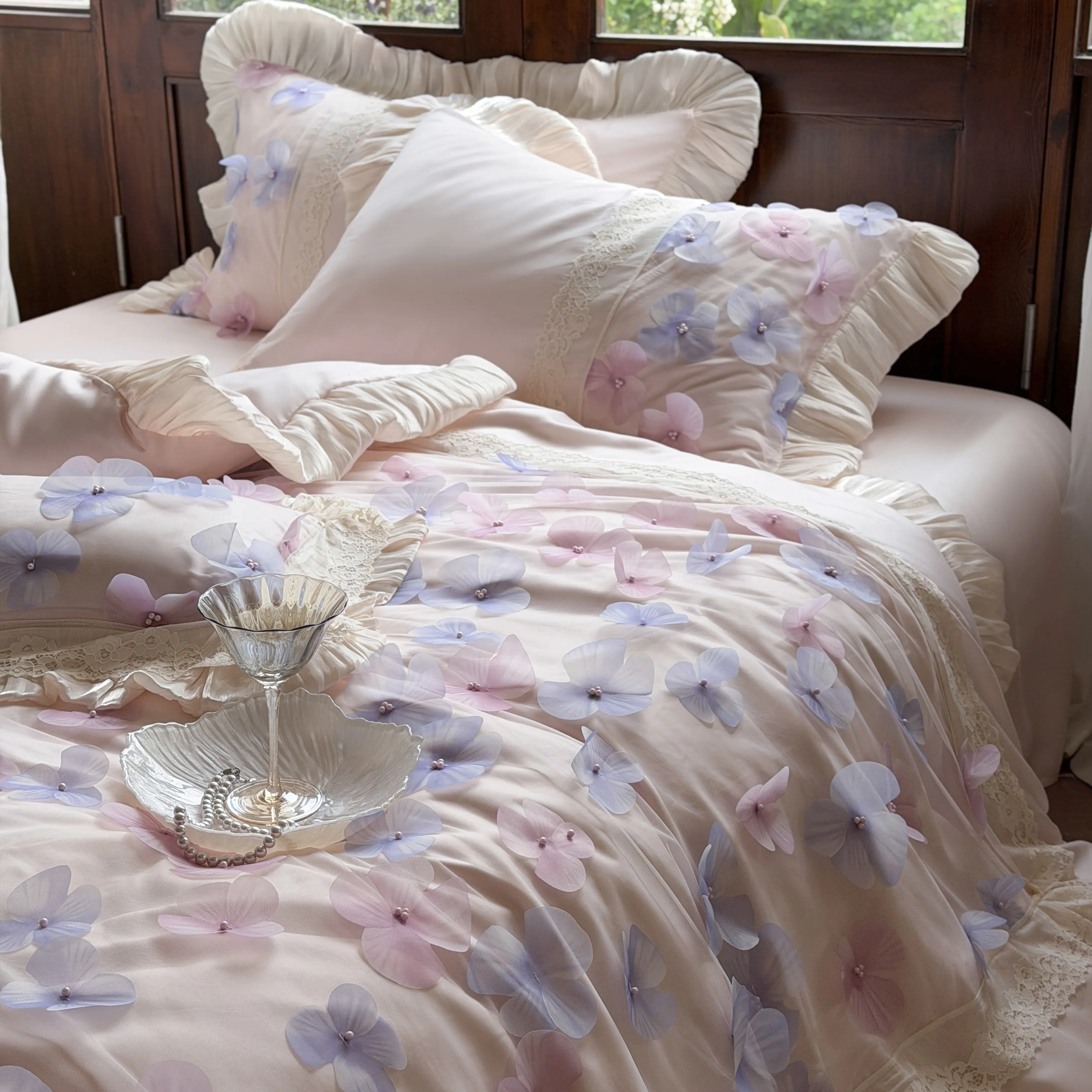 Romantic Princess Blush Pink 3D Floral 100s Cotton Ruffle 4-Piece Bedding Set13 Romantic Princess Blush Pink 3D Floral 100s Cotton Ruffle 4 Piece Bedding Set13