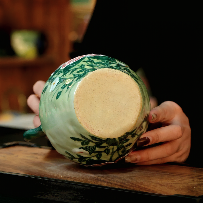 Rustic-Green-Underglaze-Rose-Floral-Dining-Table-Office-Ceramic-Vase05.webp