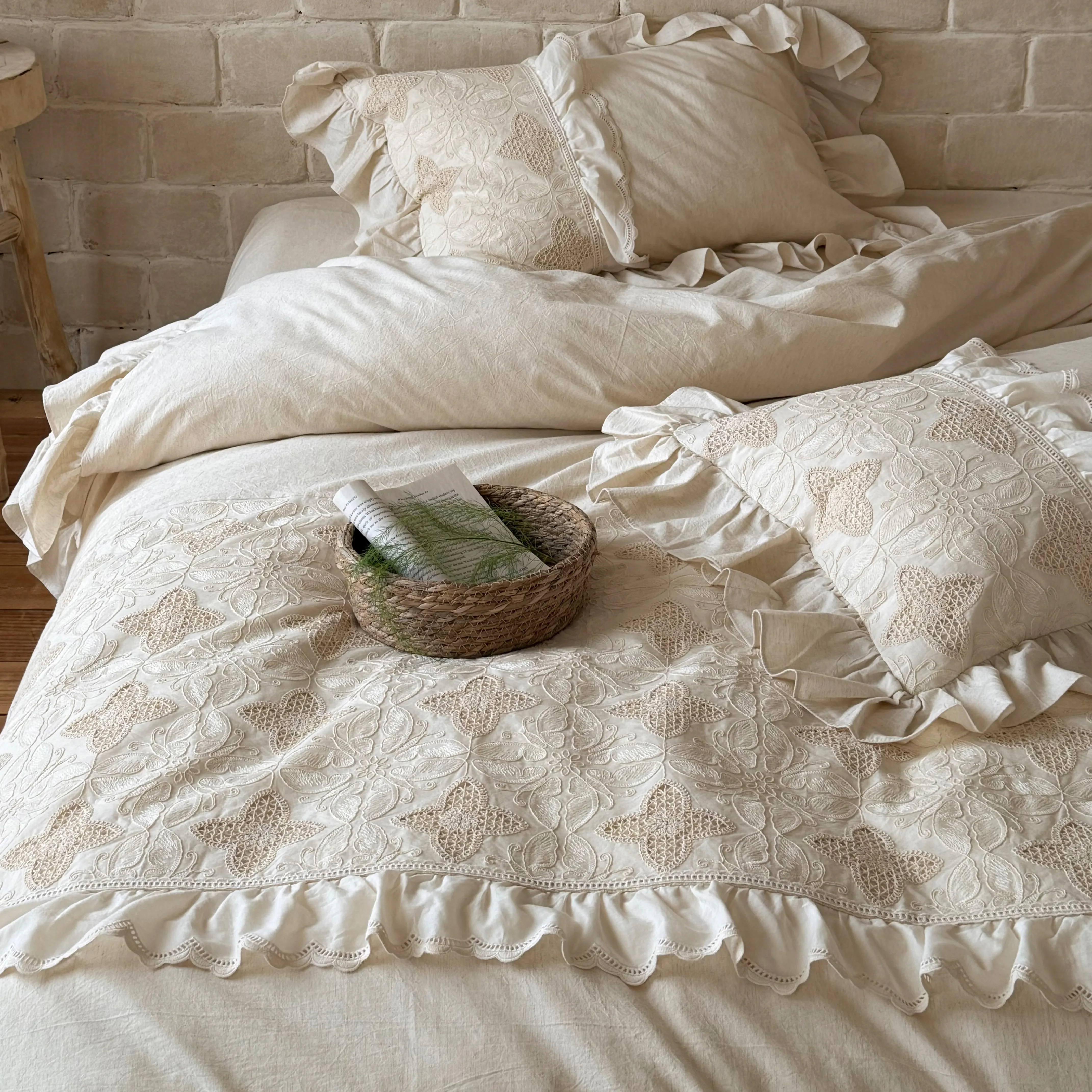 Soft Natural Linen-Cotton Blend Clover Embroidery Ruffle Edge Duvet Cover Set11 Soft Natural Linen Cotton Blend Clover Embroidery Ruffle Edge Duvet Cover Set11