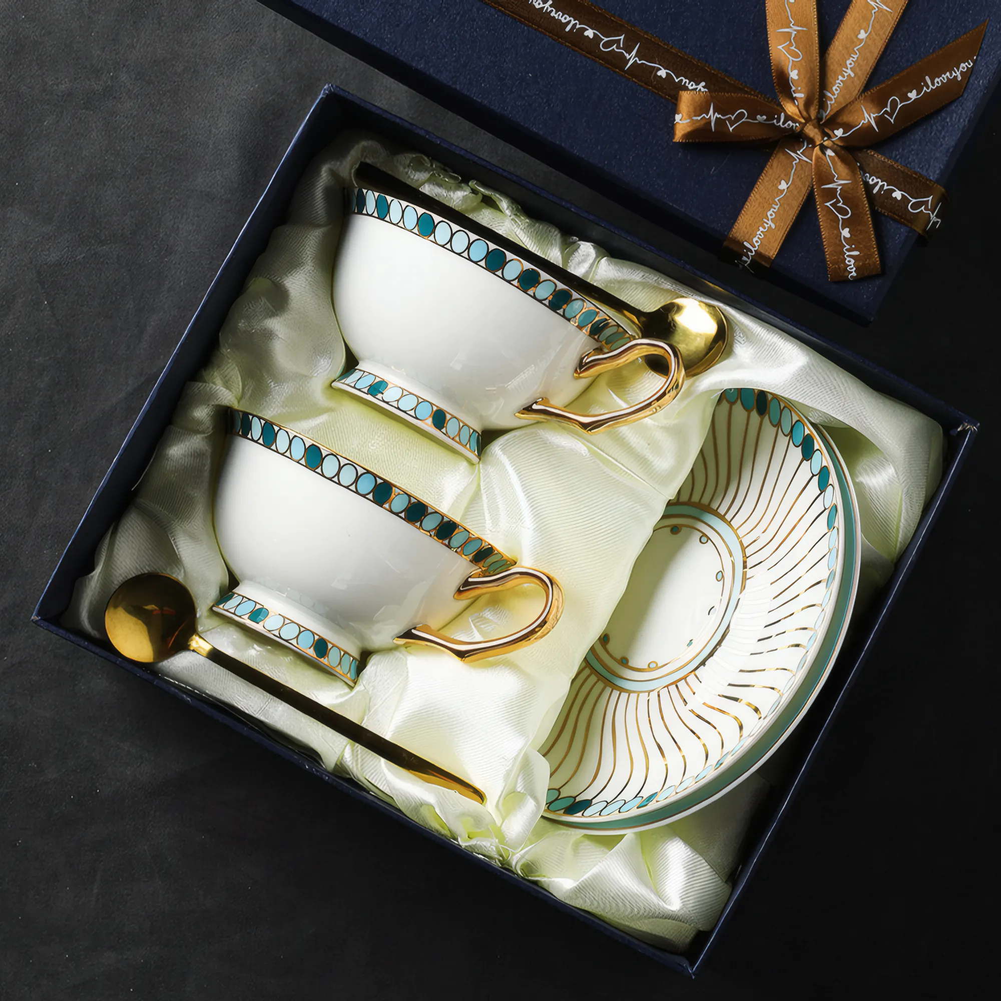 2 Cups + 2 Saucers + 2 Spoons