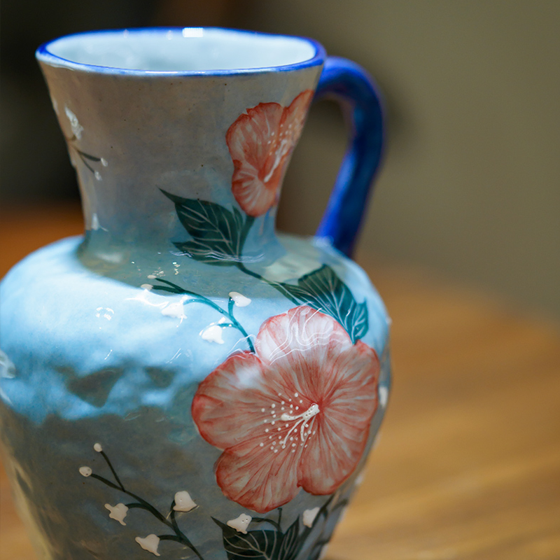 Underglaze-Oil-Painting-Style-Hibiscus-Floral-Single-Ear-Ceramic-Vase08.webp