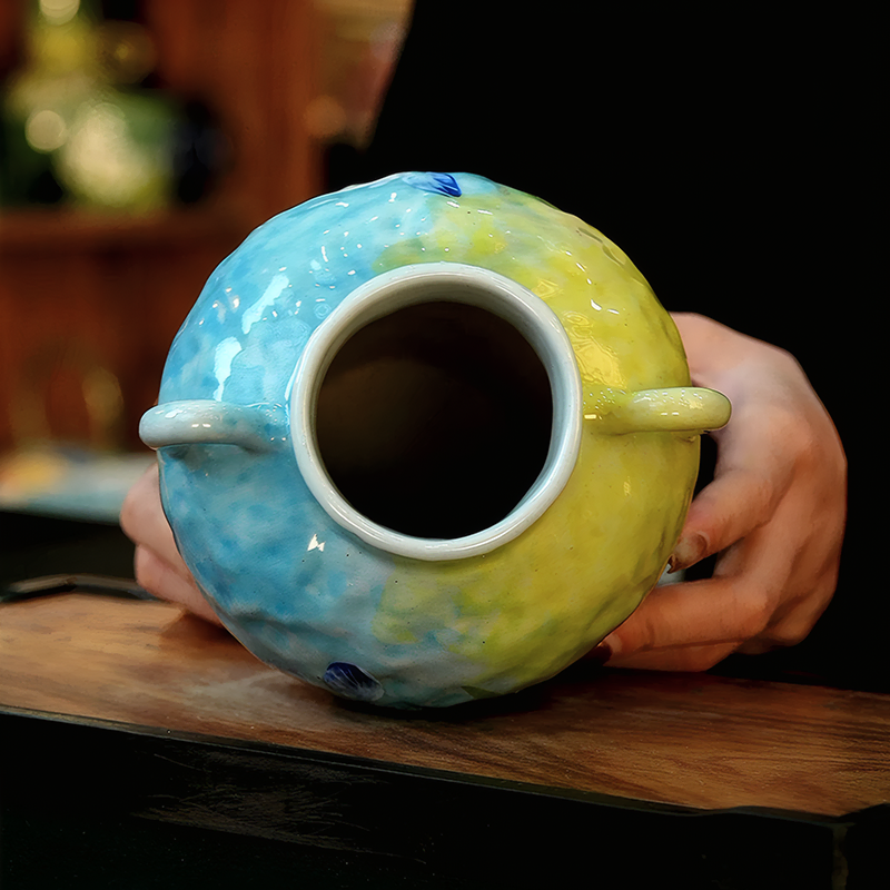 Underglaze-Oil-Painting-Style-Iris-Floral-Ceramic-Vase-Home-Table-Decor04.webp
