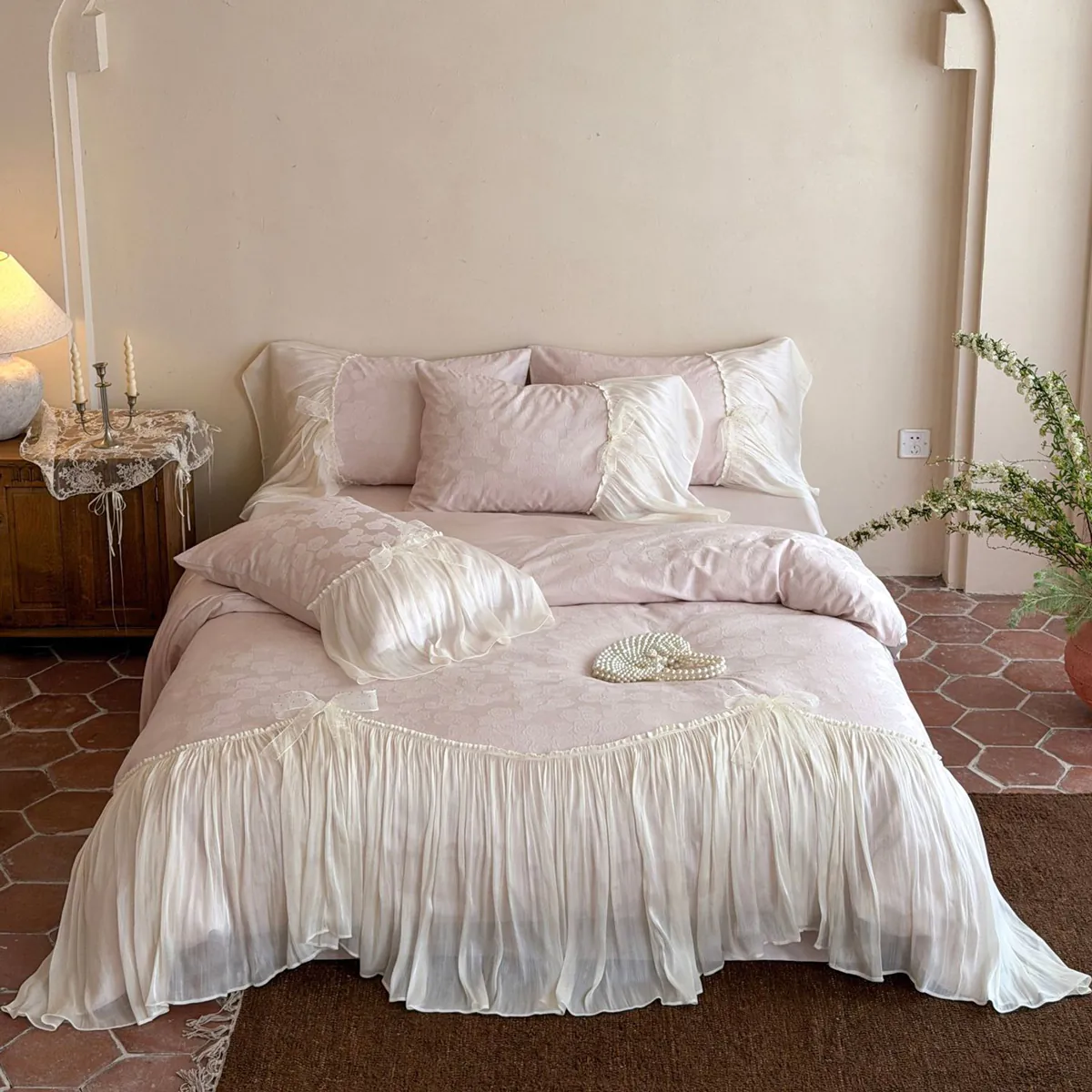 Vintage French Romantic Jacquard Tencel Cotton Ruffle 4-Piece Bedding Set