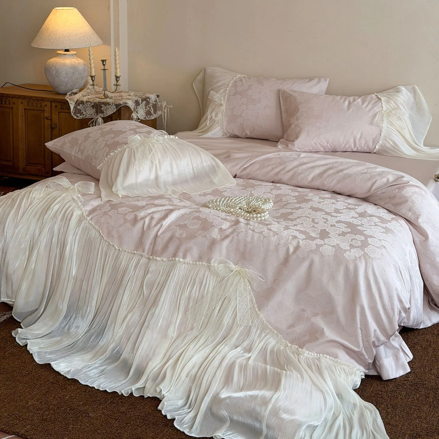 Vintage French Romantic Jacquard Tencel Cotton Ruffle 4-Piece Bedding Set09 Vintage French Romantic Jacquard Tencel Cotton Ruffle 4 Piece Bedding Set09