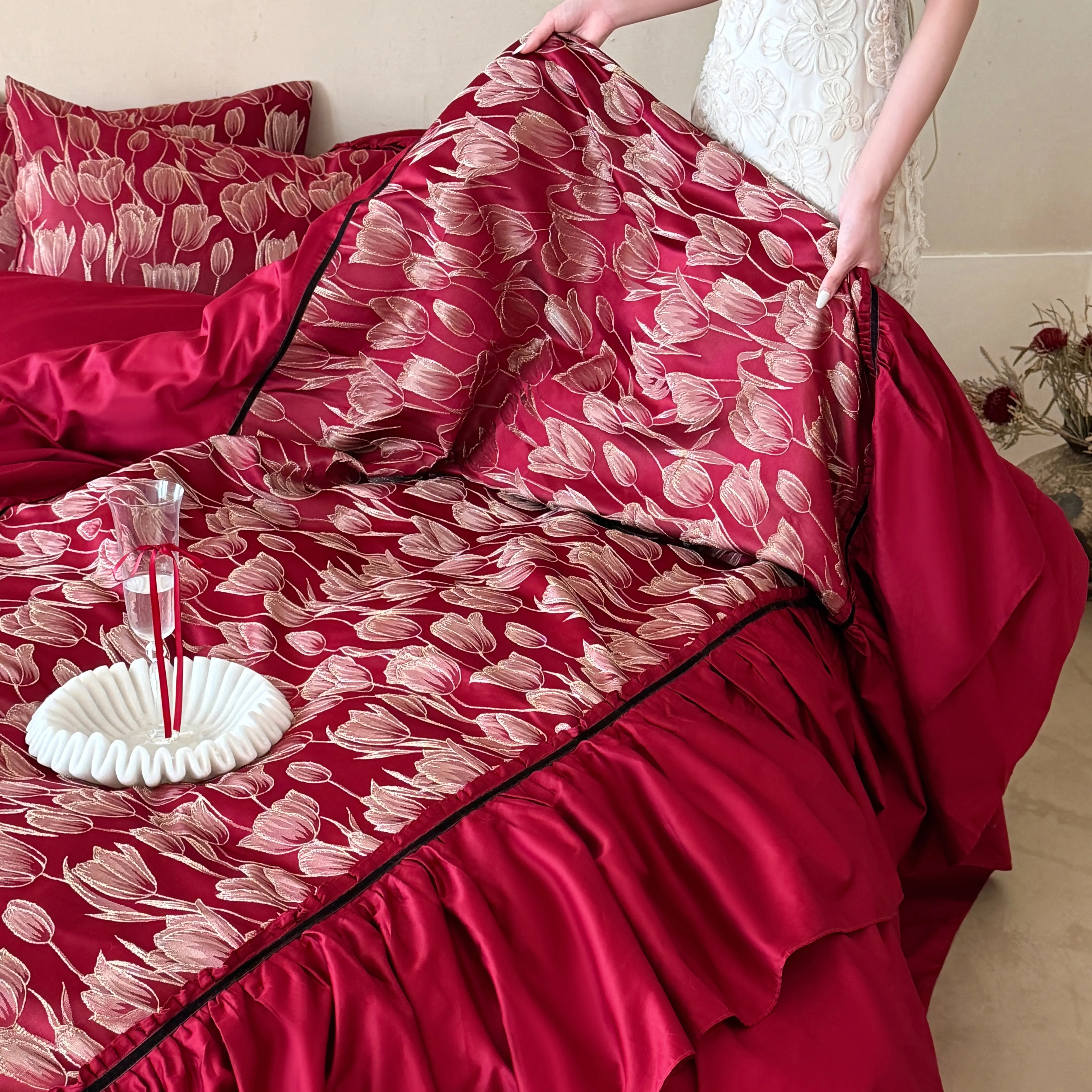 Vintage Gold Metallic Tulip Floral Ruffle Cotton Bedding Set Full Queen King Size13 Vintage Gold Metallic Tulip Floral Ruffle Cotton Bedding Set Full Queen King Size13