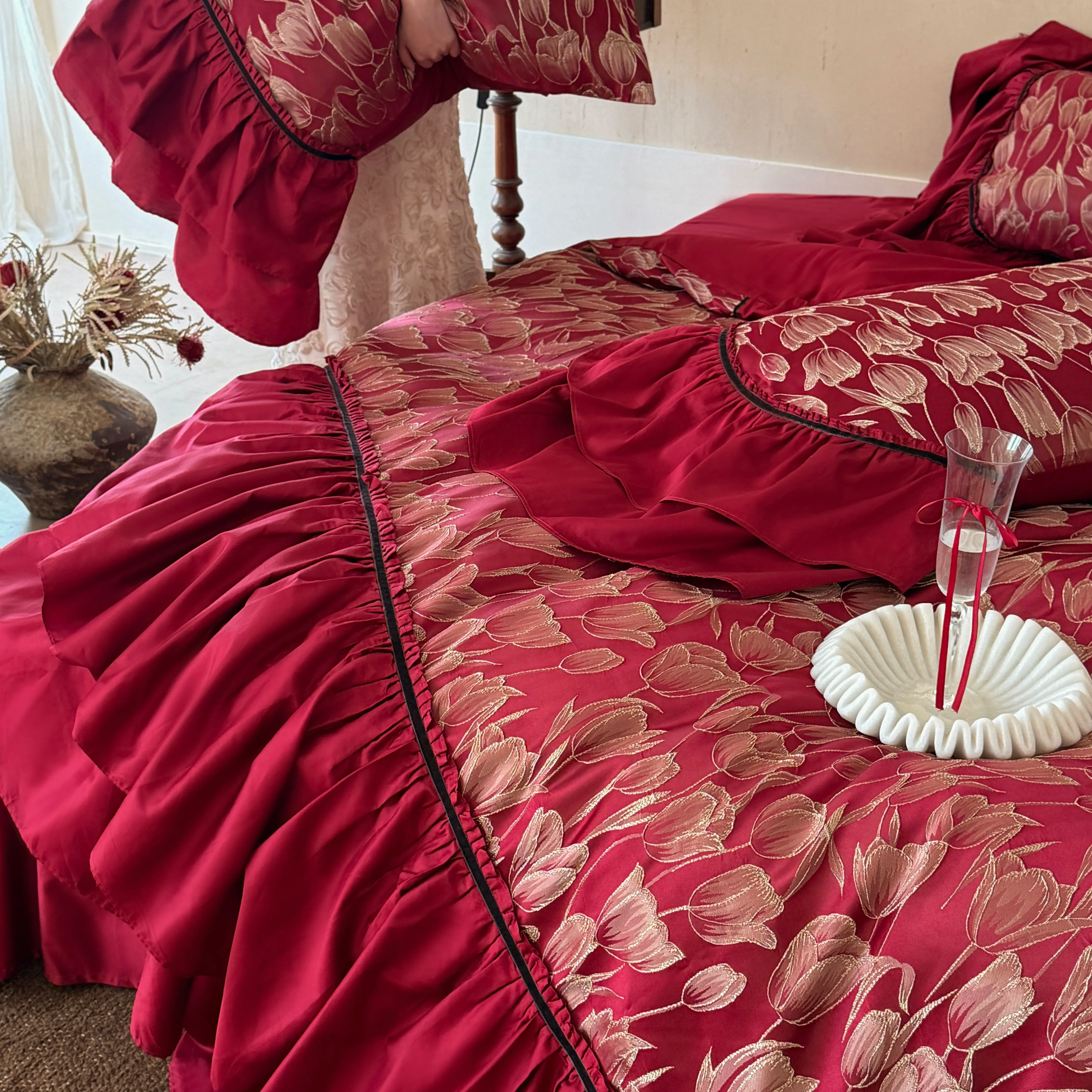 Vintage Gold Metallic Tulip Floral Ruffle Cotton Bedding Set Full Queen King Size15 Vintage Gold Metallic Tulip Floral Ruffle Cotton Bedding Set Full Queen King Size15