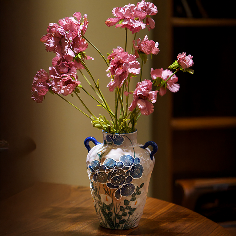 Vintage-Jingdezhen-Hand-Painted-Calla-Lily-Underglaze-Ceramic-Flower-Vase09.webp