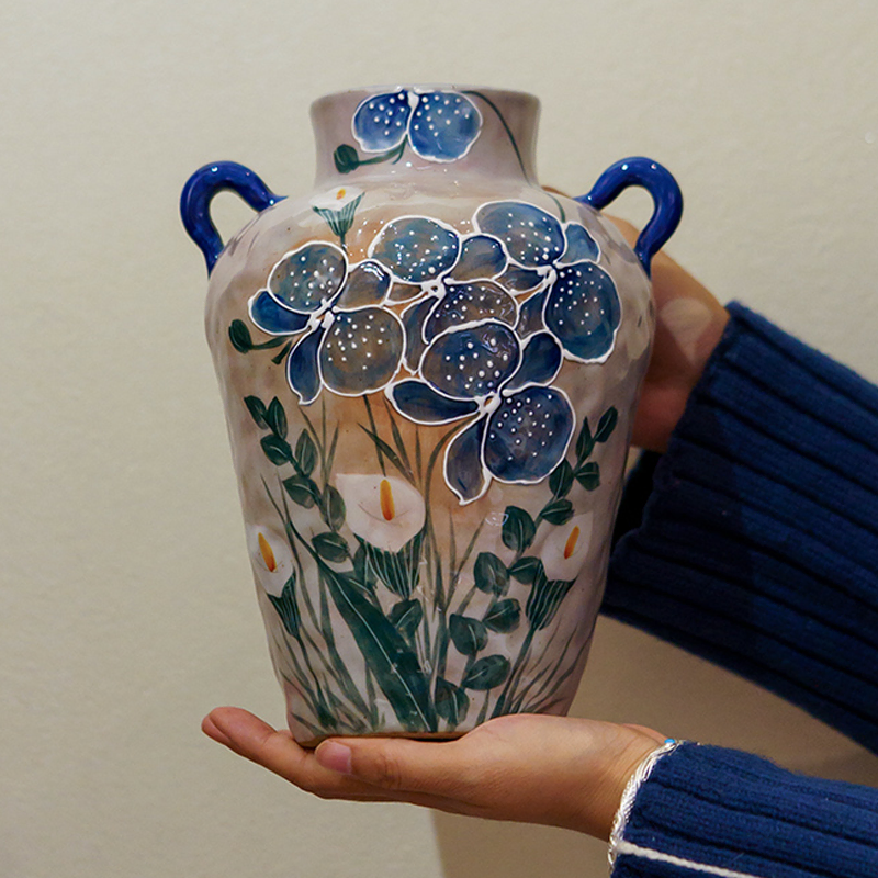 Vintage-Jingdezhen-Hand-Painted-Calla-Lily-Underglaze-Ceramic-Flower-Vase12.webp