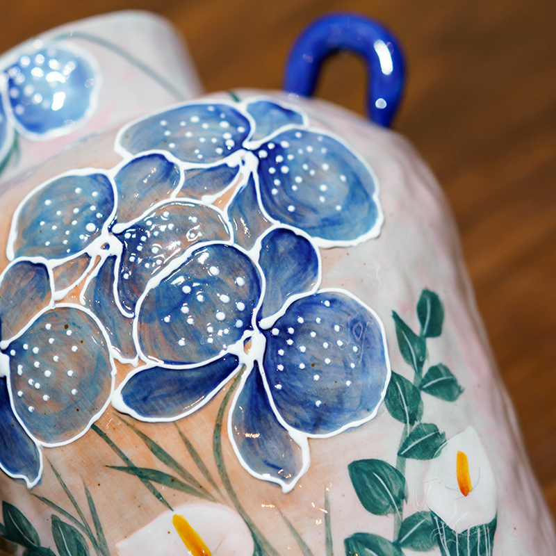 Vintage-Jingdezhen-Hand-Painted-Calla-Lily-Underglaze-Ceramic-Flower-Vase15.webp