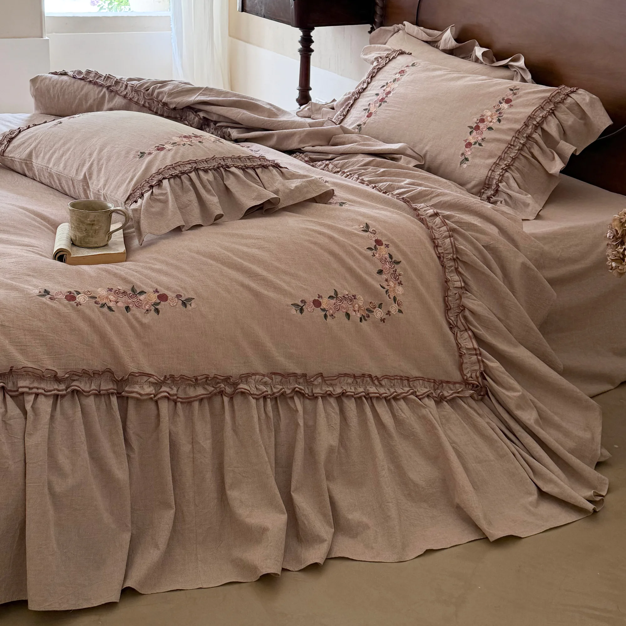 Country Farmhouse Floral Embroidery Soft Cotton Linen Bedding 4 Pcs Set09