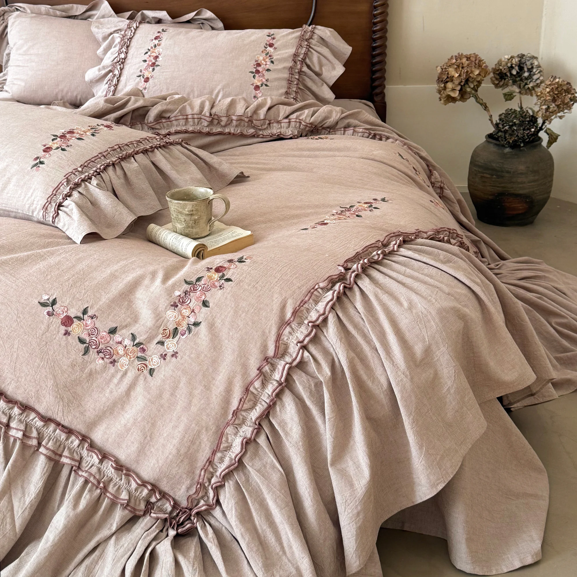 Country Farmhouse Floral Embroidery Soft Cotton Linen Bedding 4 Pcs Set10