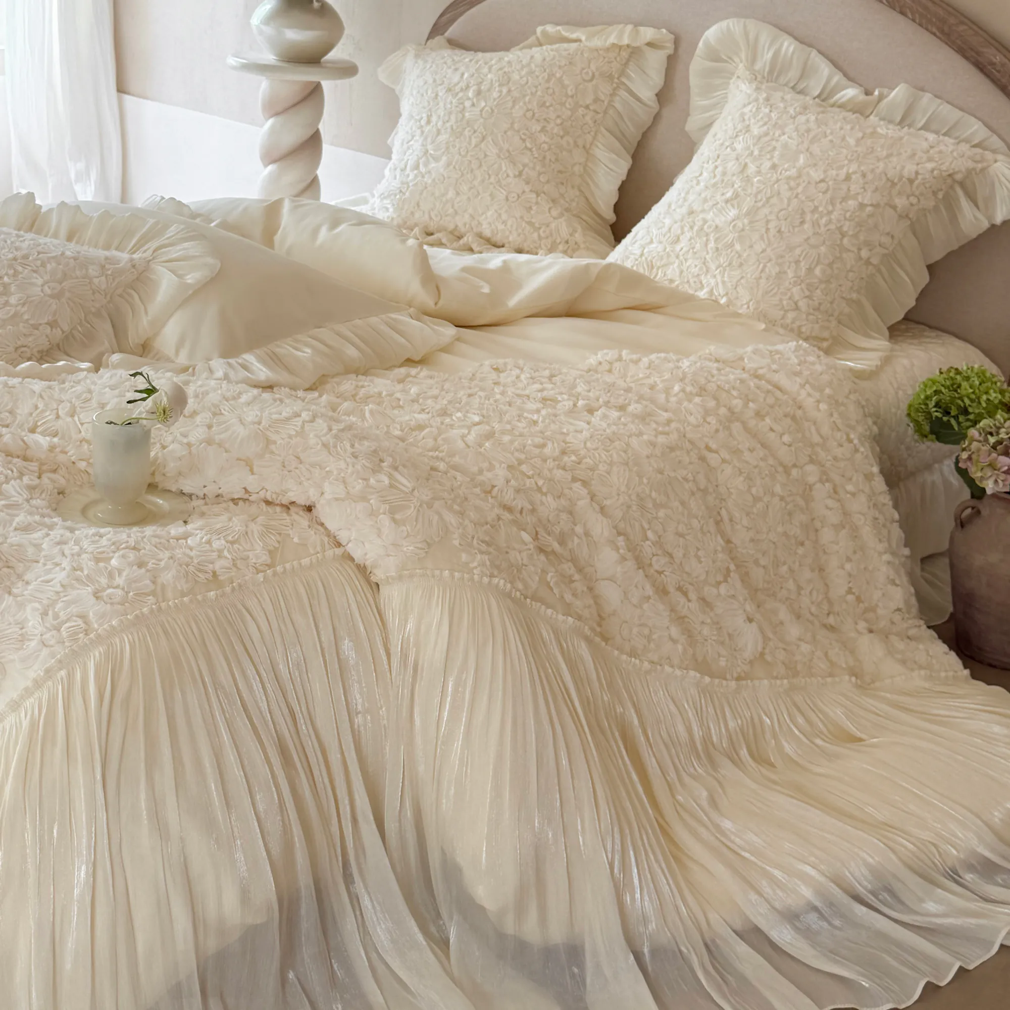Creamy 3D Embossed Floral 100S Long-Staple Cotton Pleated Skirt Bedding Set04