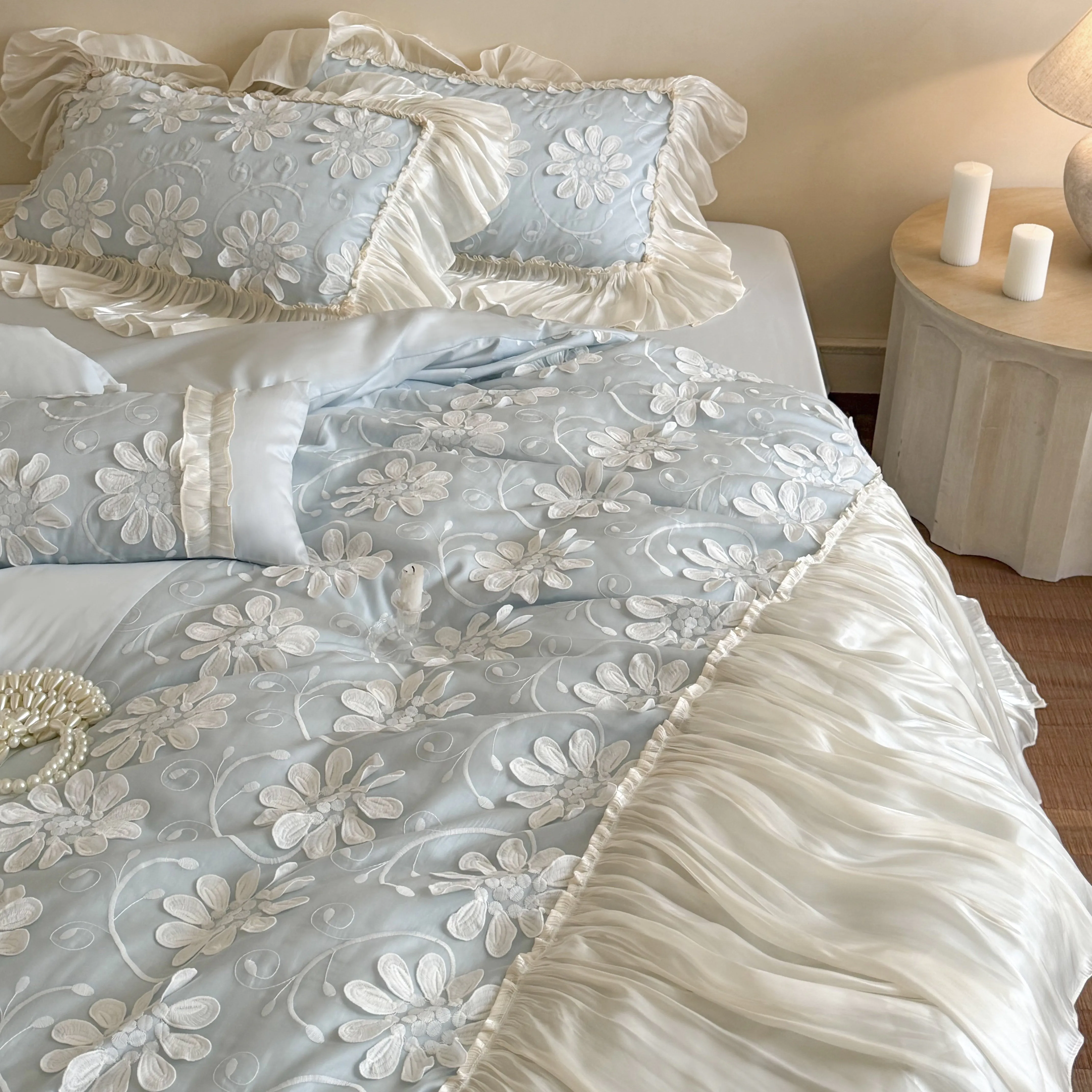 Dreamy Soft 3D Daisy Flower Embroidery Ruffle Hem Duvet Cover Bedding Set04