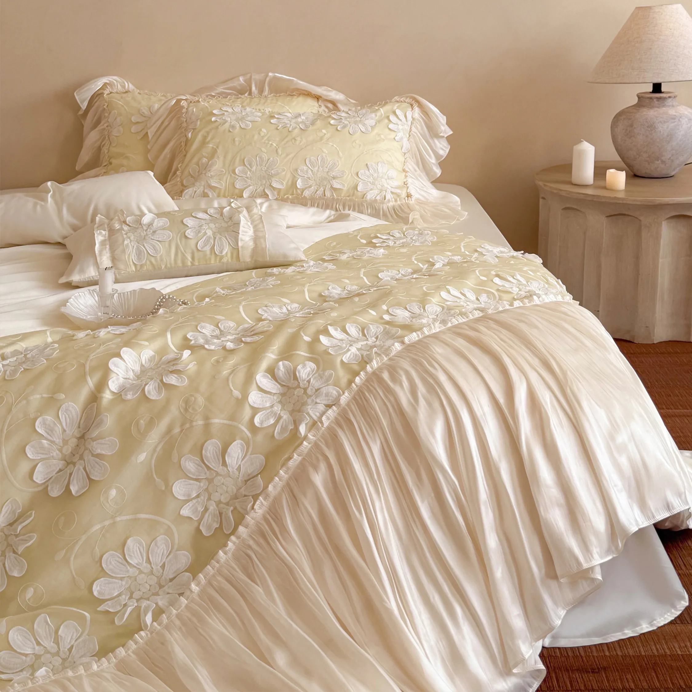 Dreamy Soft 3D Daisy Flower Embroidery Ruffle Hem Duvet Cover Bedding Set17