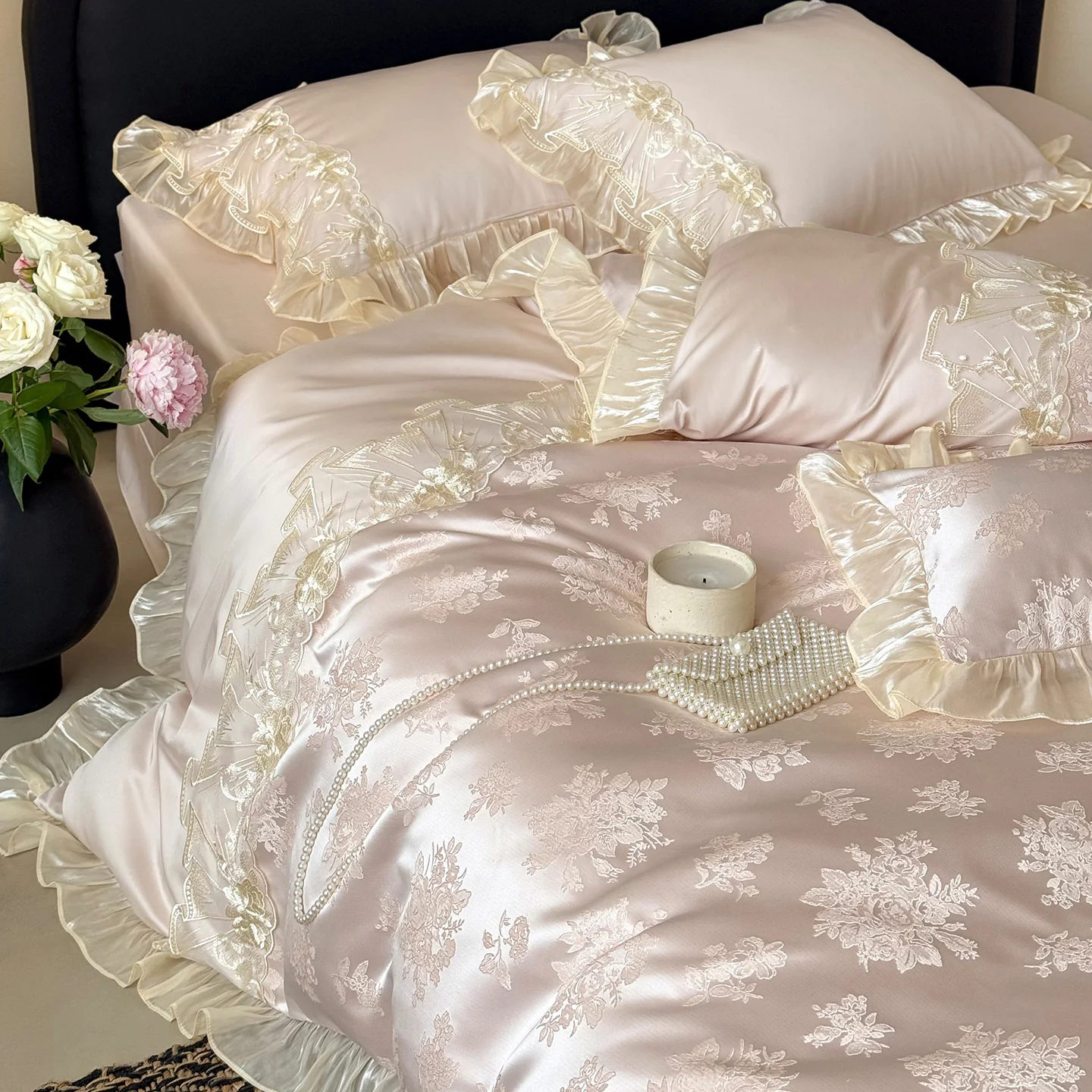 Elegant Floral Jacquard 100% Long Staple Cotton Lace Ruffle Duvet Cover Set04