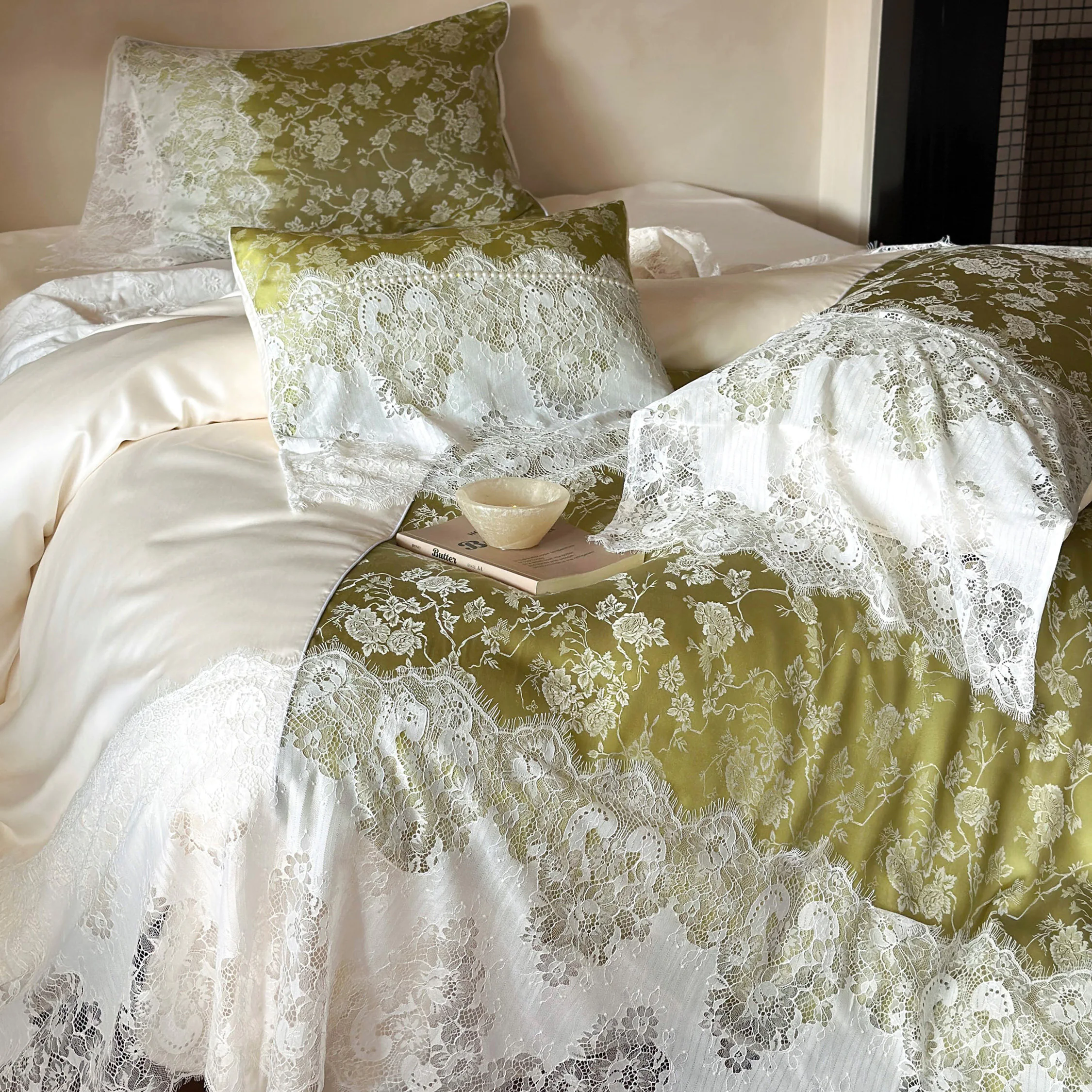 Elegant Green Jacquard Floral Tencel Lace Trim Duvet Cover Set Queen King Size03