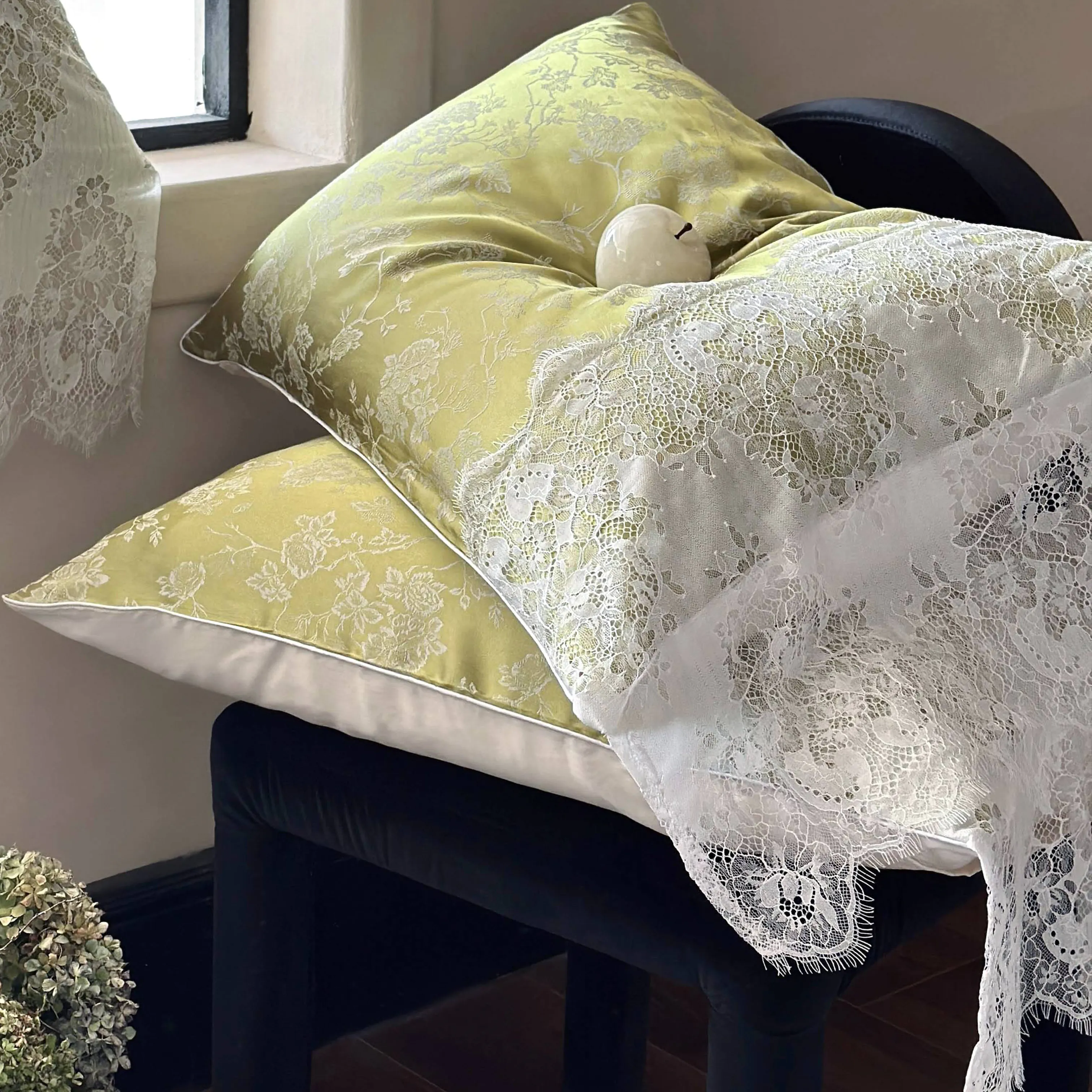 Elegant Green Jacquard Floral Tencel Lace Trim Duvet Cover Set Queen King Size06