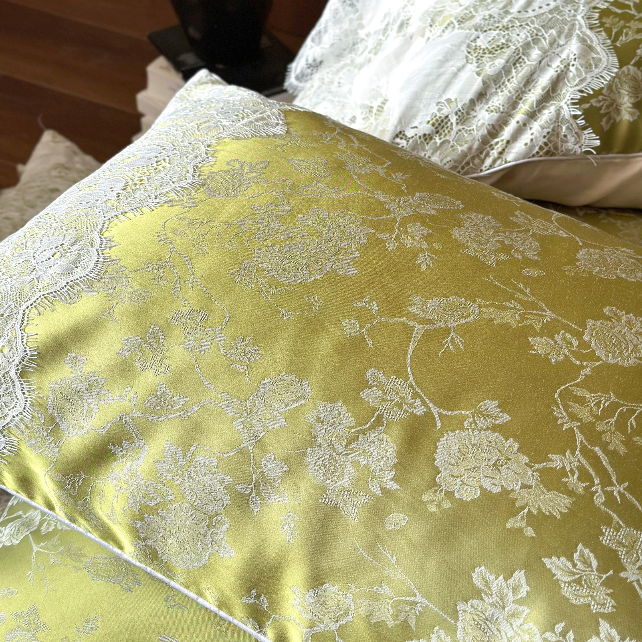 Elegant Green Jacquard Floral Tencel Lace Trim Duvet Cover Set Queen King Size14