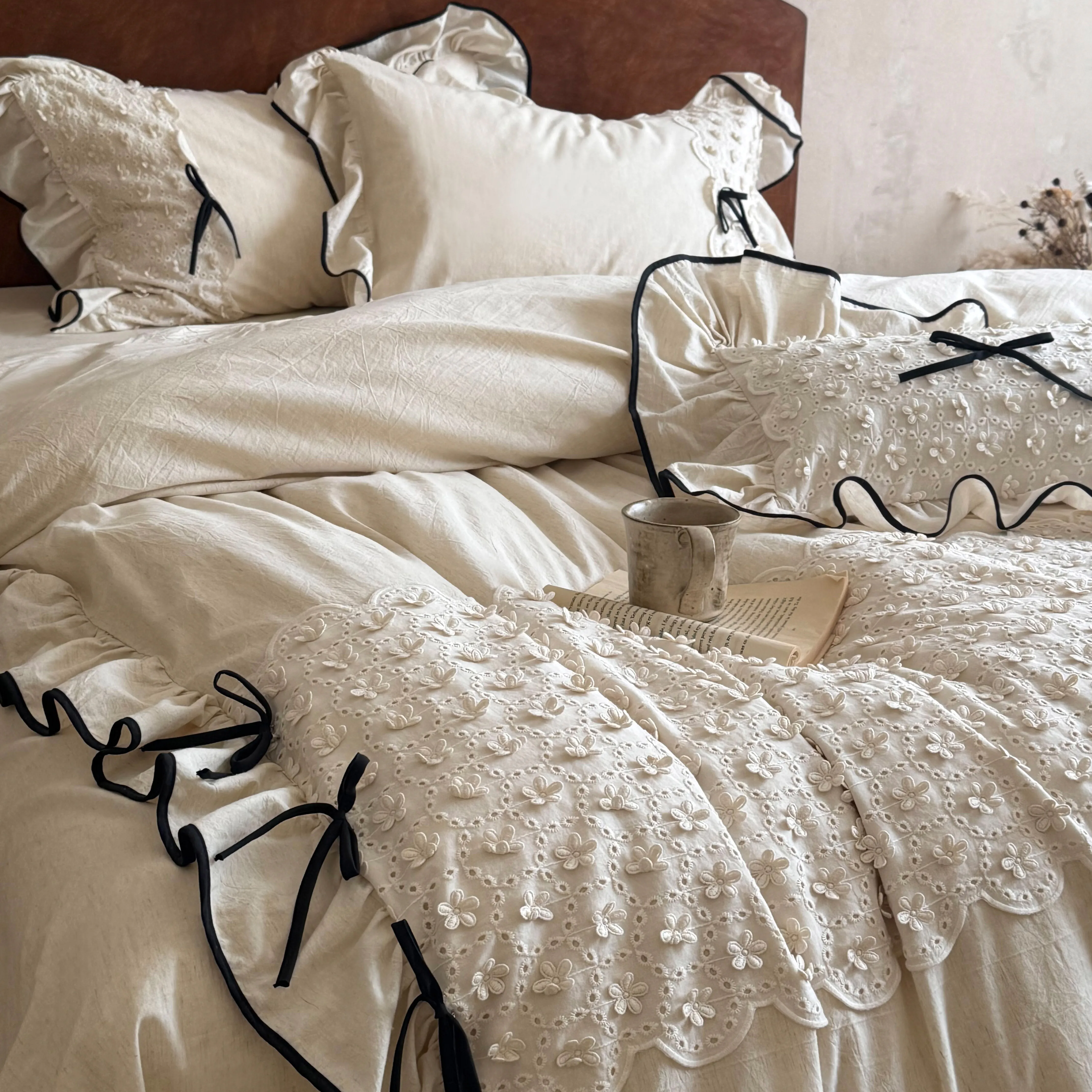 French Country Style Ruffle Trim Eyelet Lace Cotton Linen Duvet Cover Set13 French Country Style Ruffle Trim Eyelet Lace Cotton Linen Duvet Cover Set13