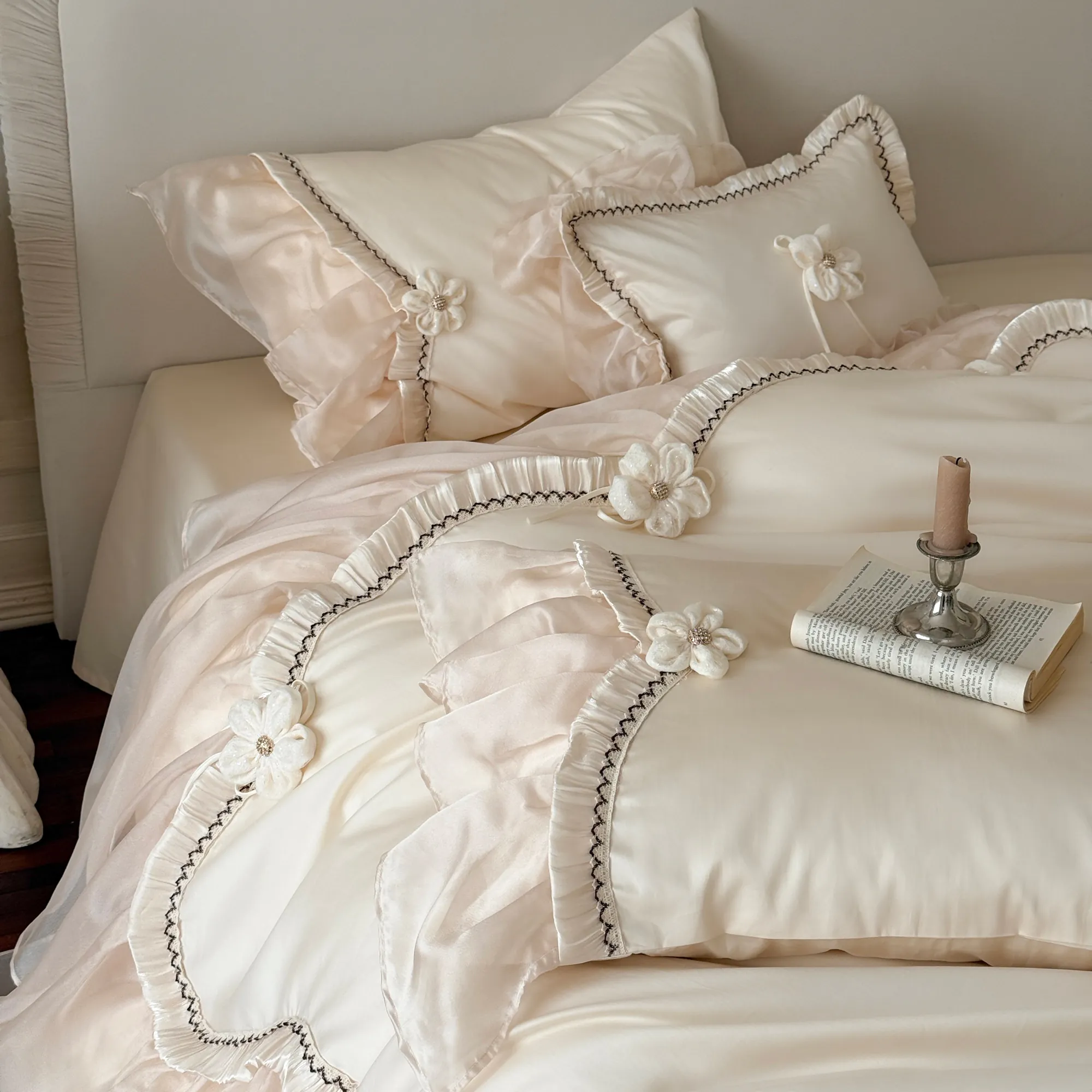 Ivory 3D Flower Appliques Sheer Ruffle 100s Long Staple Cotton Bedding Set10
