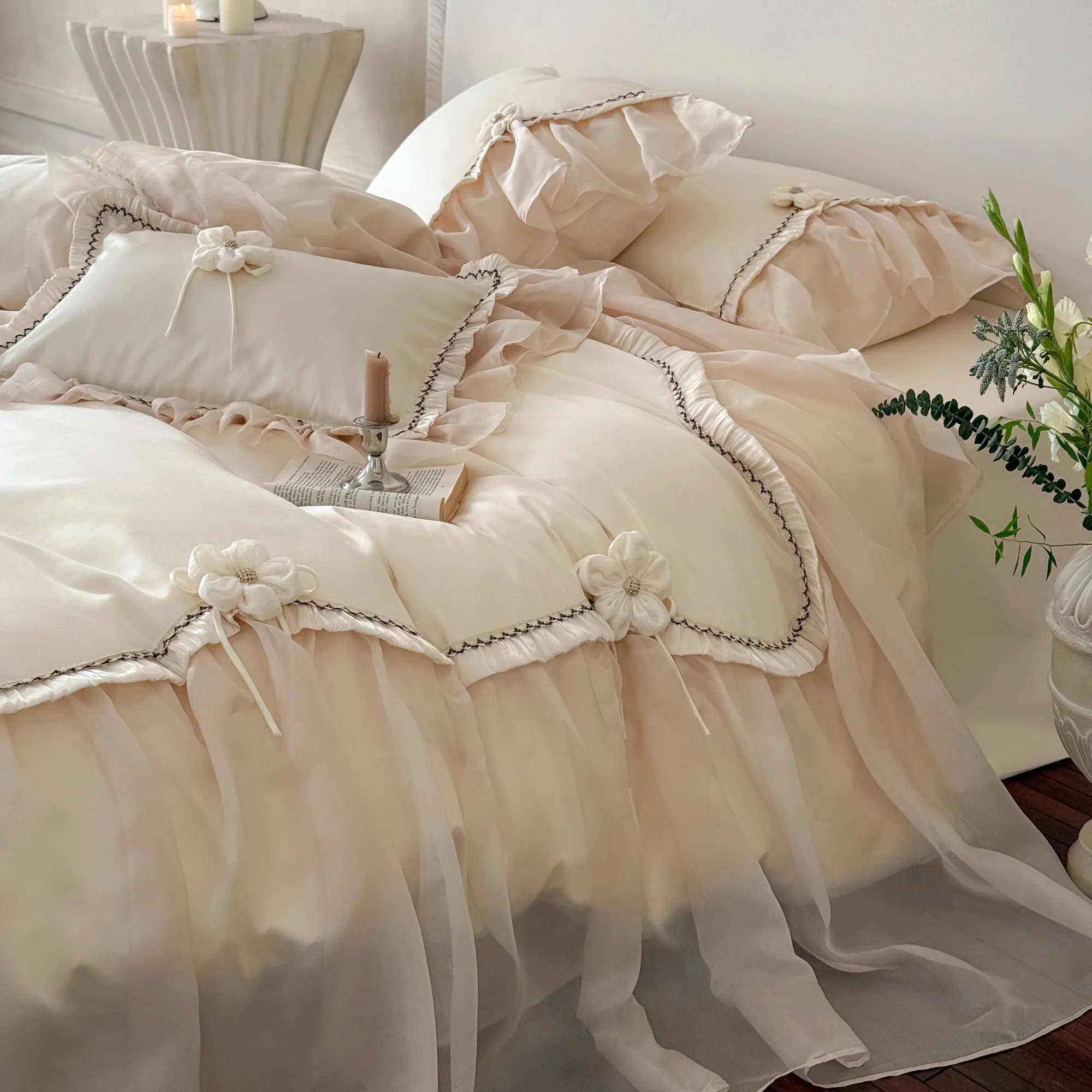 Ivory 3D Flower Appliques Sheer Ruffle 100s Long Staple Cotton Bedding Set12