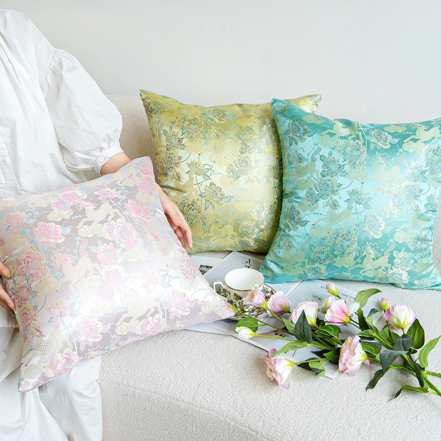 Pastel Floral Damask Jacquard Satin Throw Pillow Cover with Hidden Zipper04 Pastel Floral Damask Jacquard Satin Throw Pillow Cover with Hidden Zipper04