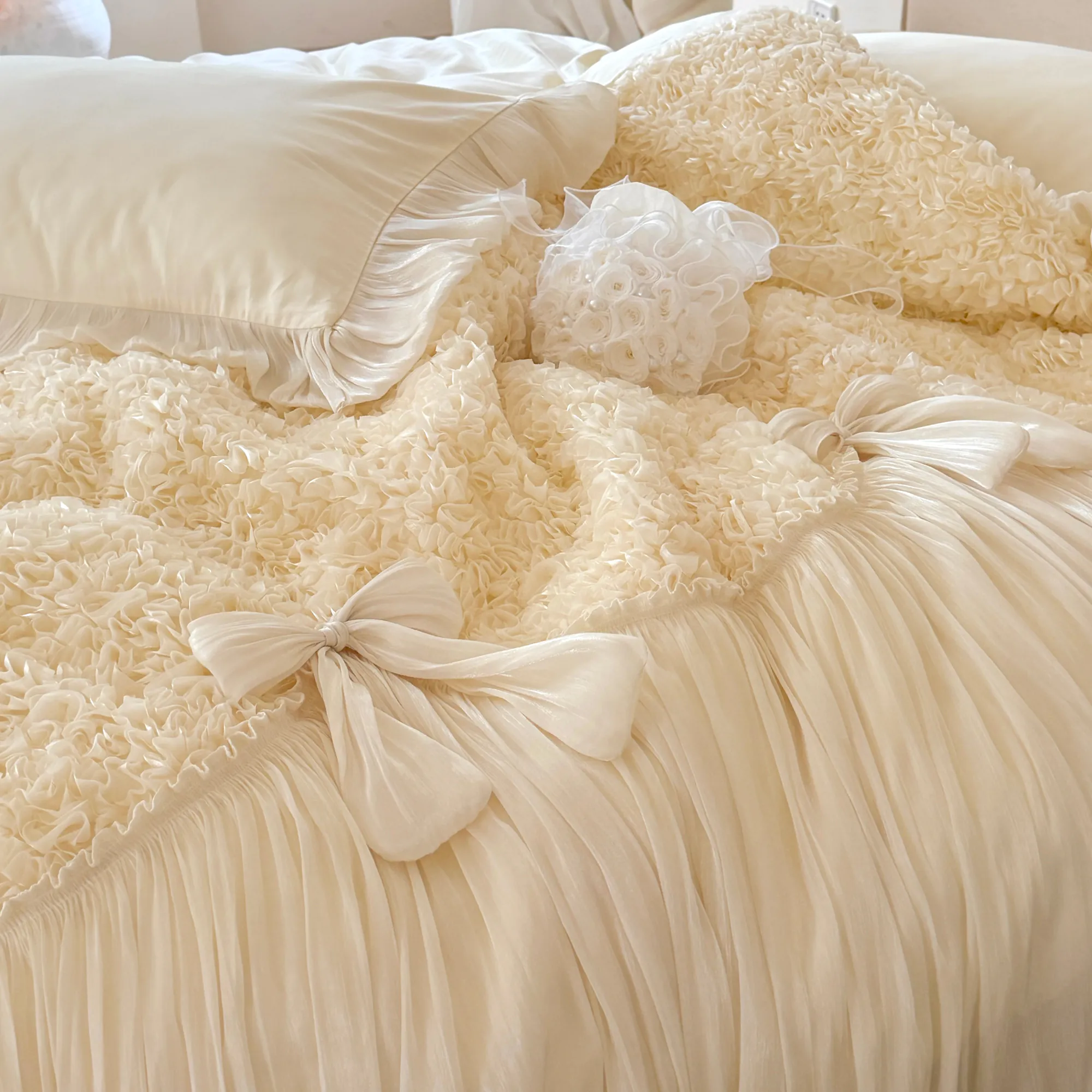 Romantic 100s Long-Staple Cotton Ruffle Bow Scalloped Duvet Cover 4 Pcs Set08