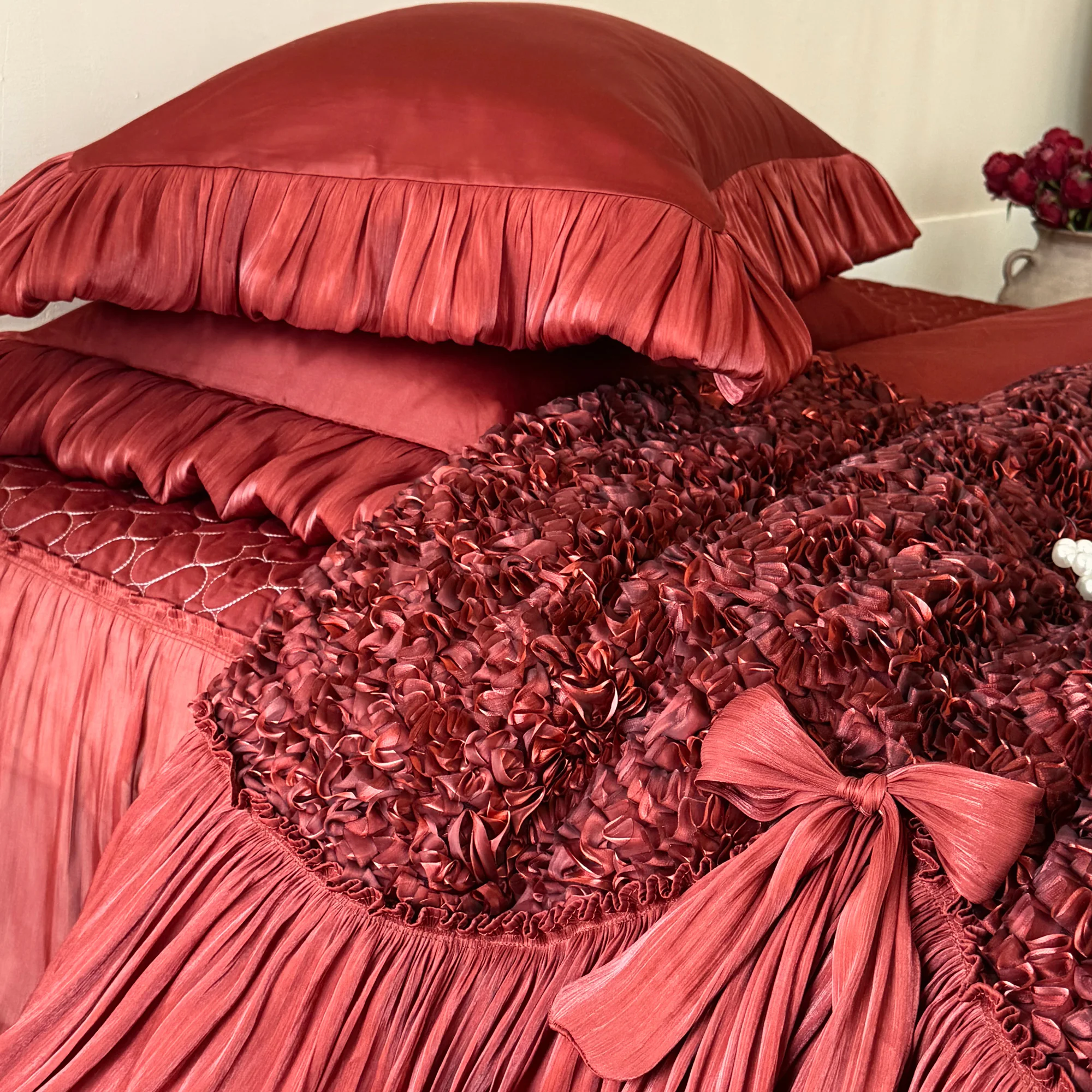 Romantic 100s Long-Staple Cotton Ruffle Bow Scalloped Duvet Cover 4 Pcs Set15