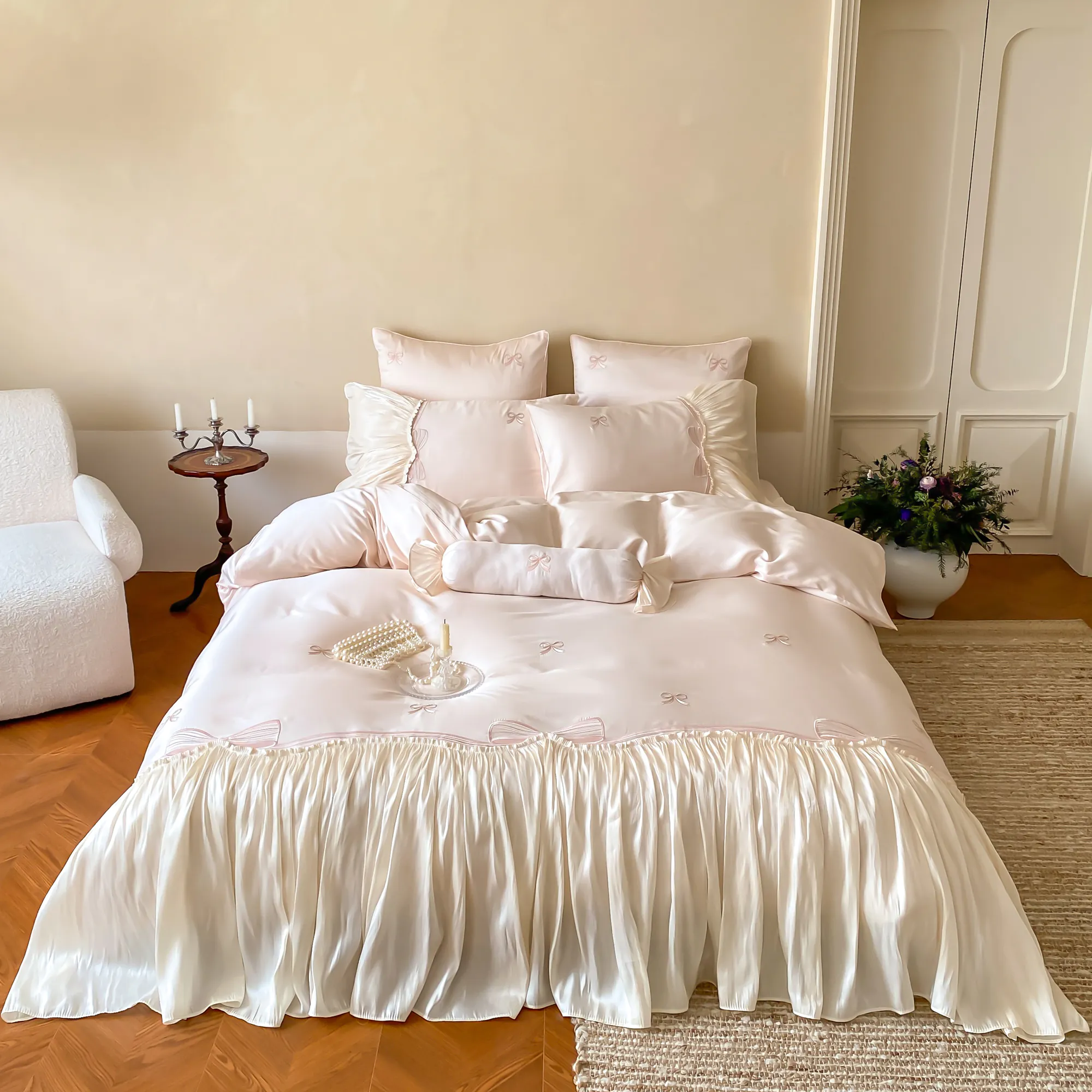 Soft Blush Pink 100s Long-Staple Cotton Bedding Set with Embroidered Bows