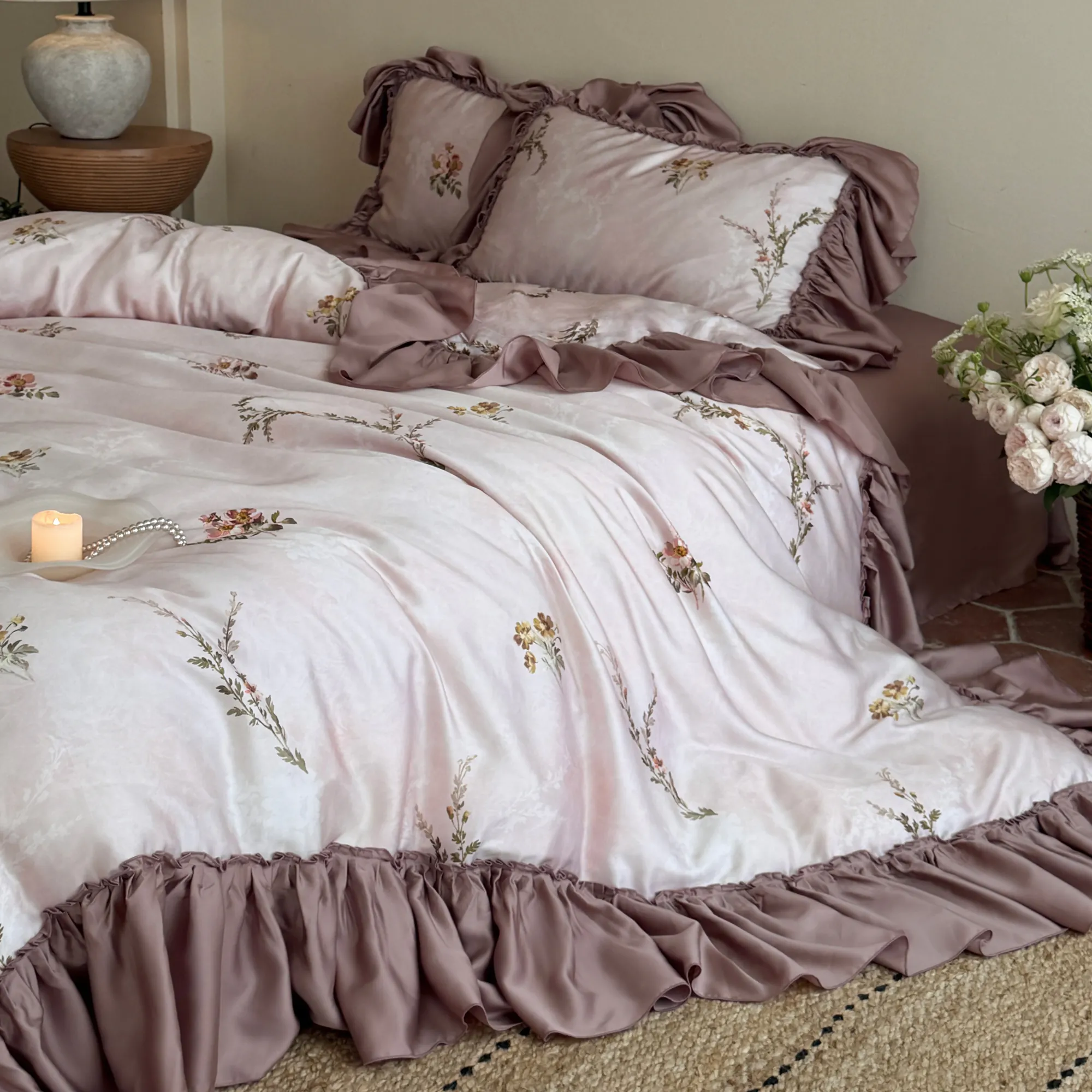 Soft Dusty Pink Floral Print Pleated Trim 60s Tencel Duvet Cover 4-Piece Set07