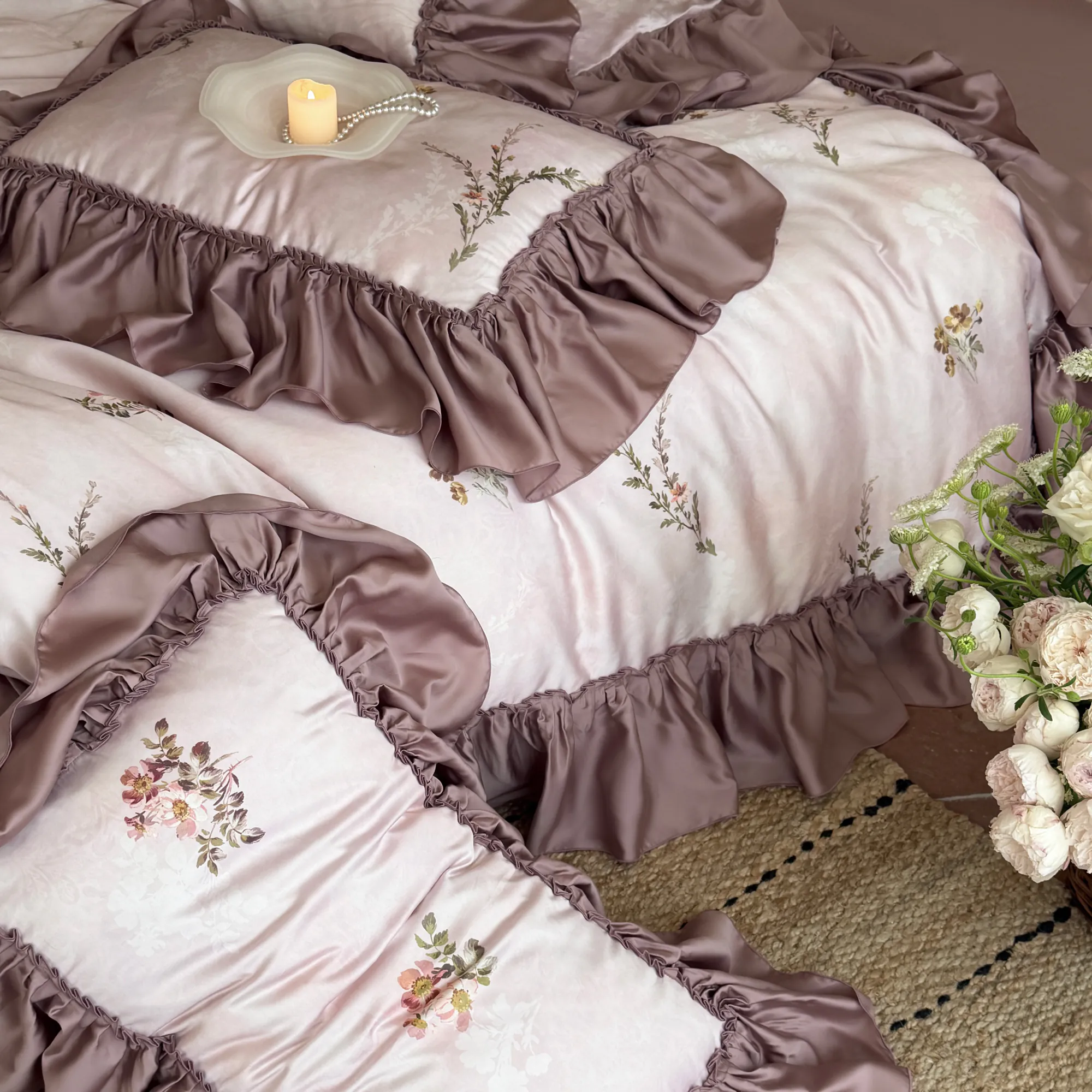 Soft Dusty Pink Floral Print Pleated Trim 60s Tencel Duvet Cover 4-Piece Set10