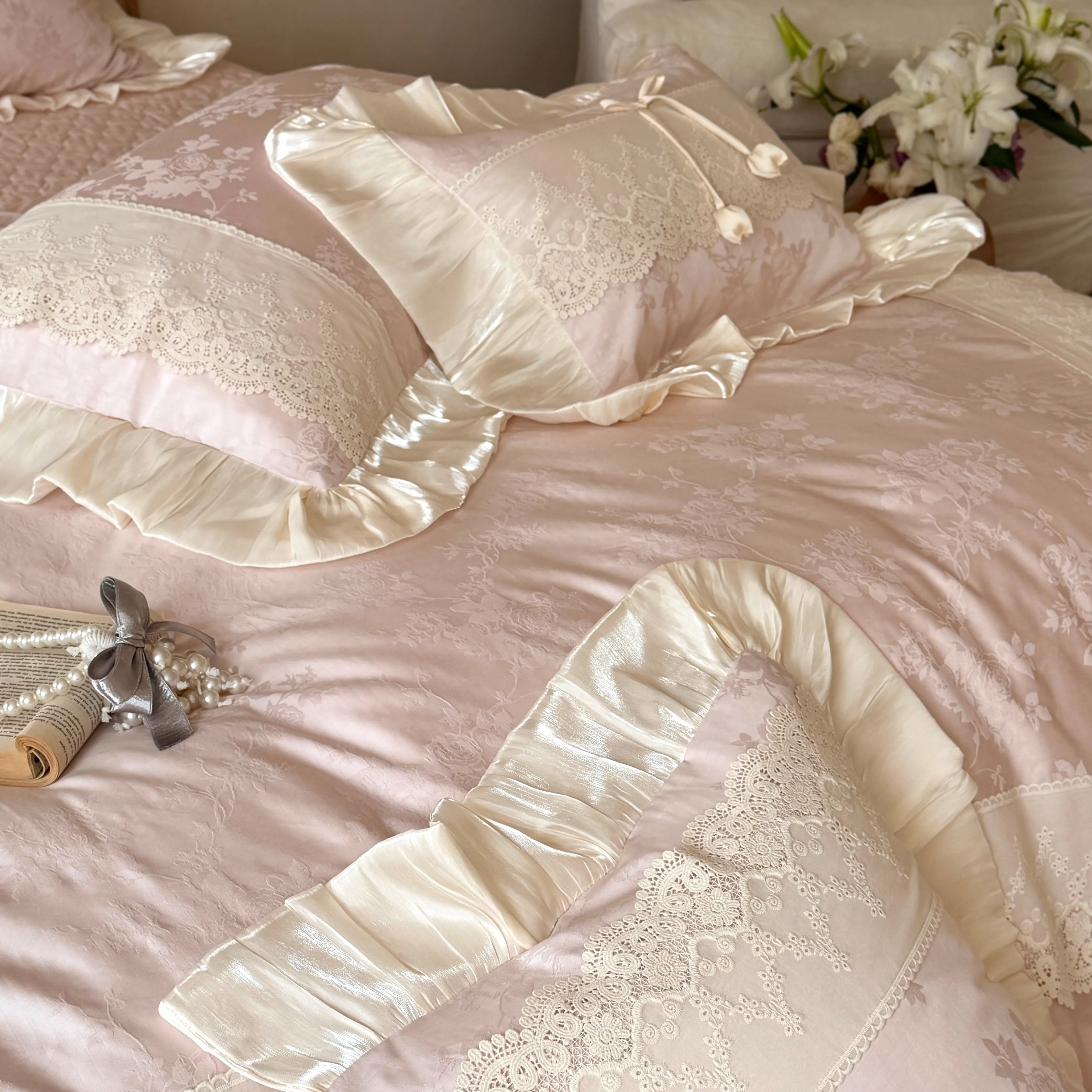 Soft French Vintage AB-Sided Jacquard Floral Tencel Cotton Duvet Cover Set15