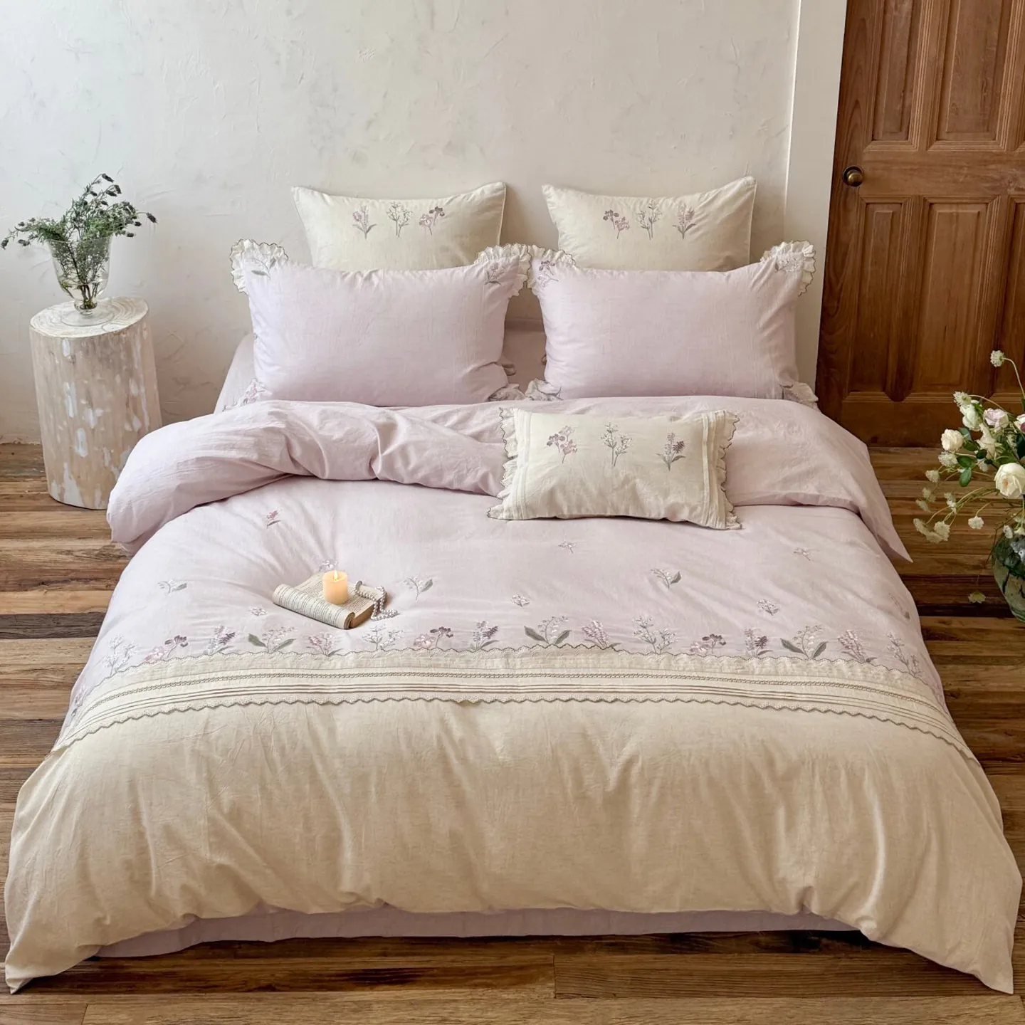 Soft Purple Wildflower Vine Embroidered Cotton Linen Quilt Cover 4 Pcs Set