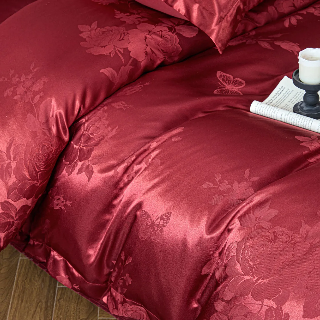 Soft Ruby Red Floral Butterfly Jacquard Silky Satin Duvet Cover 4 Pieces Set08