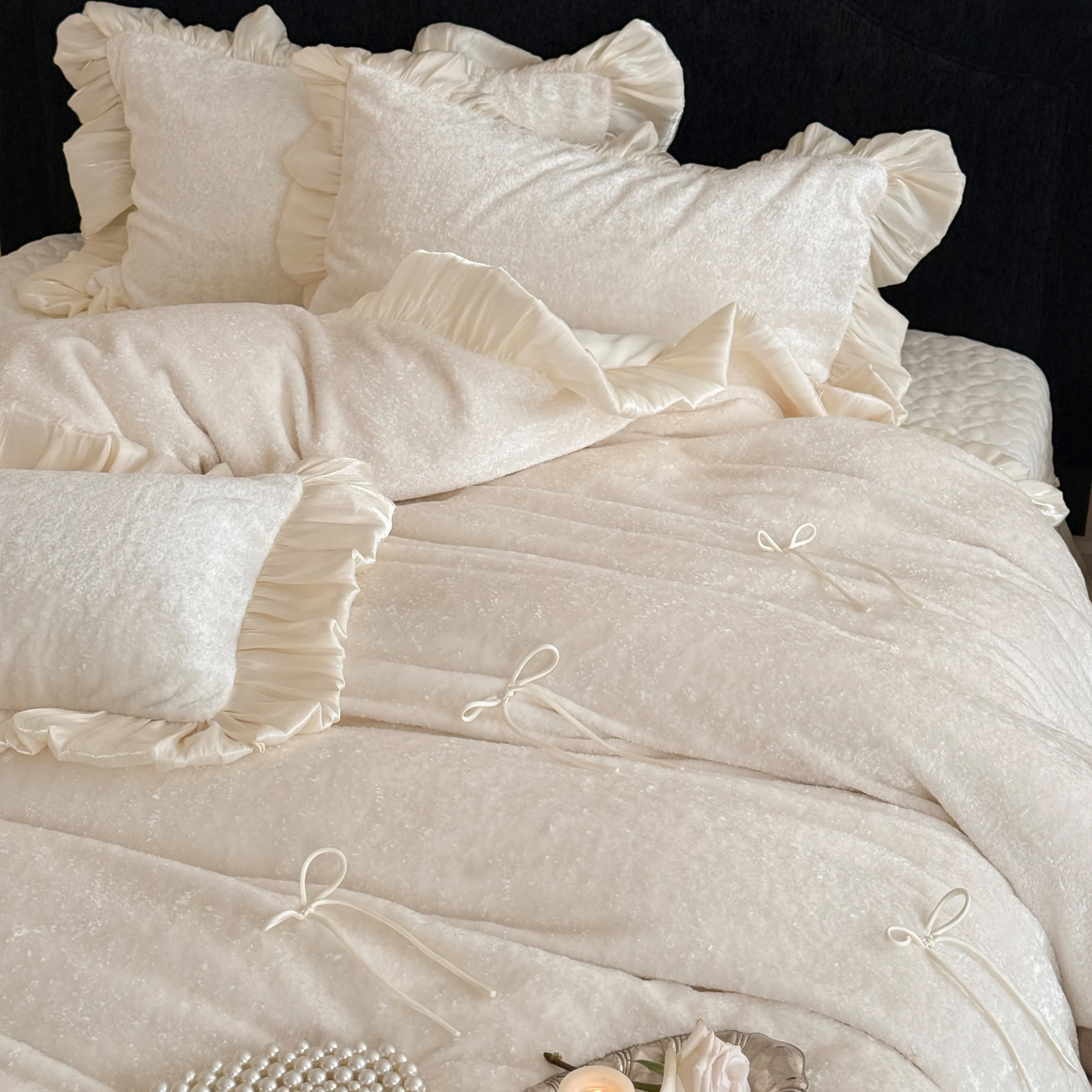 Aesthetic Princess Matte Milk Velvet Ruffle Comforter Cover Set with Satin Bows06 Aesthetic Princess Matte Milk Velvet Ruffle Comforter Cover Set with Satin Bows06
