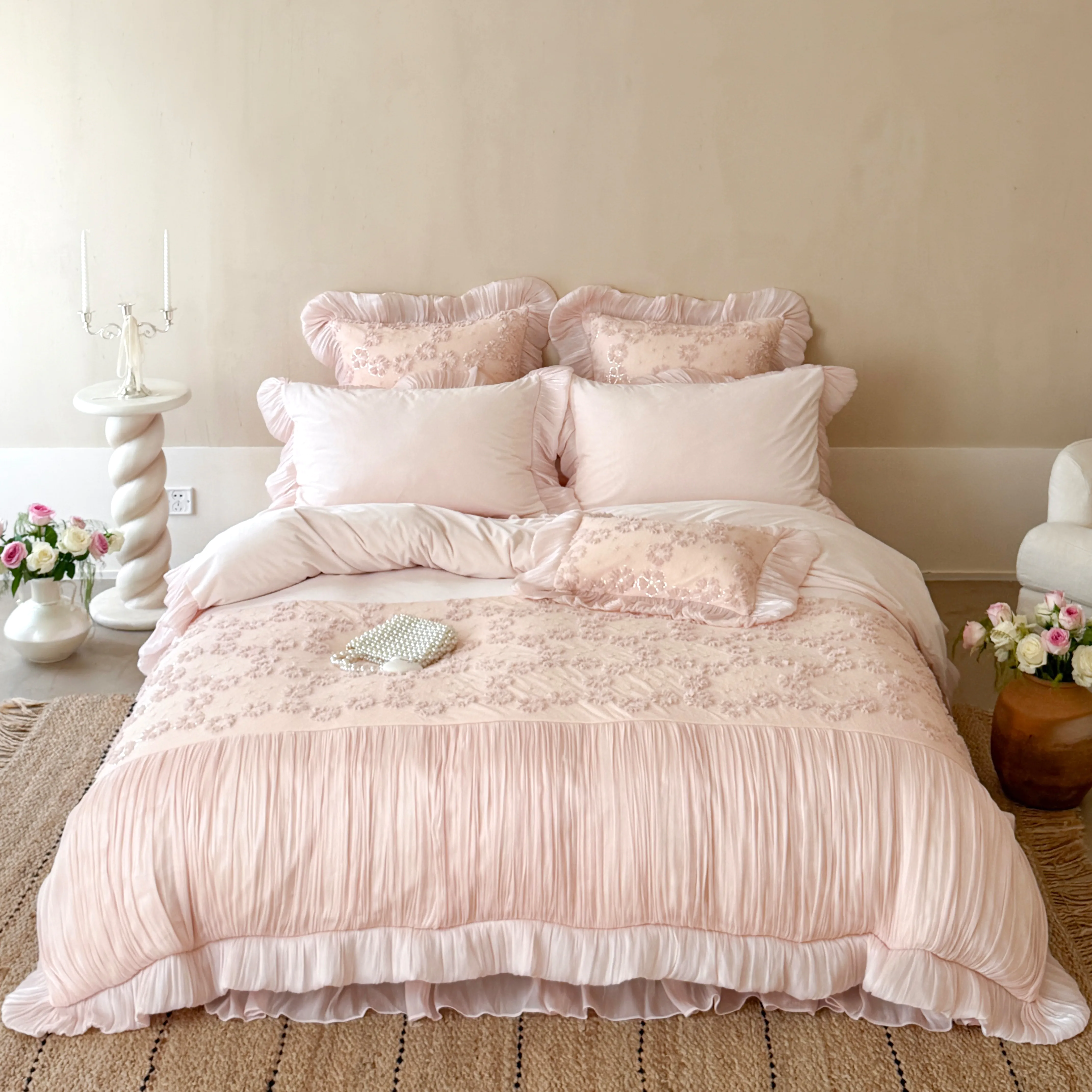 French Cloud Soft 3D Flower Embroidery 260g Matte Baby Velvet Bedding Set01